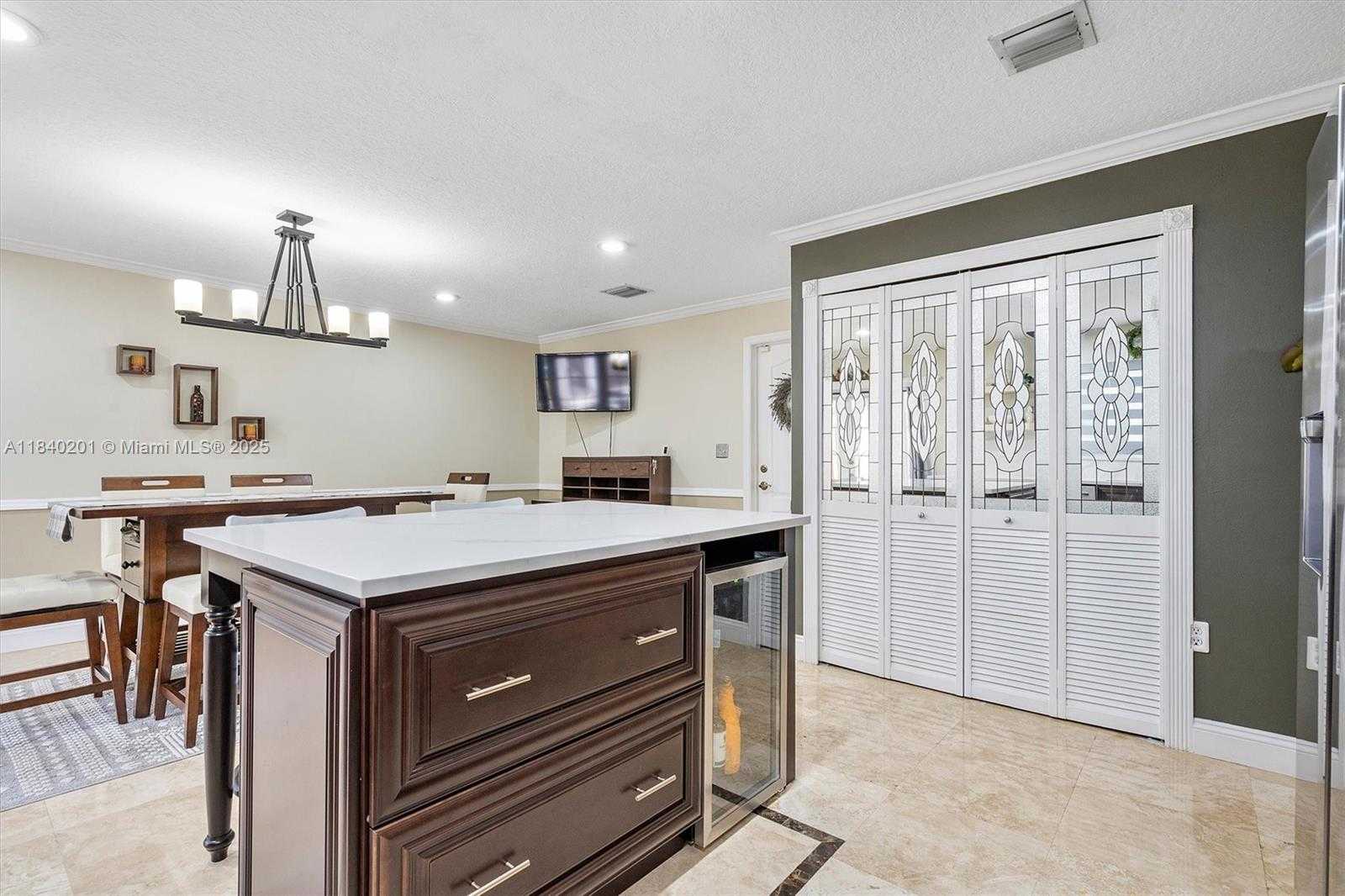 Small Image of 5998 SOUTH WEST 112TH DR, Cooper City Number 12