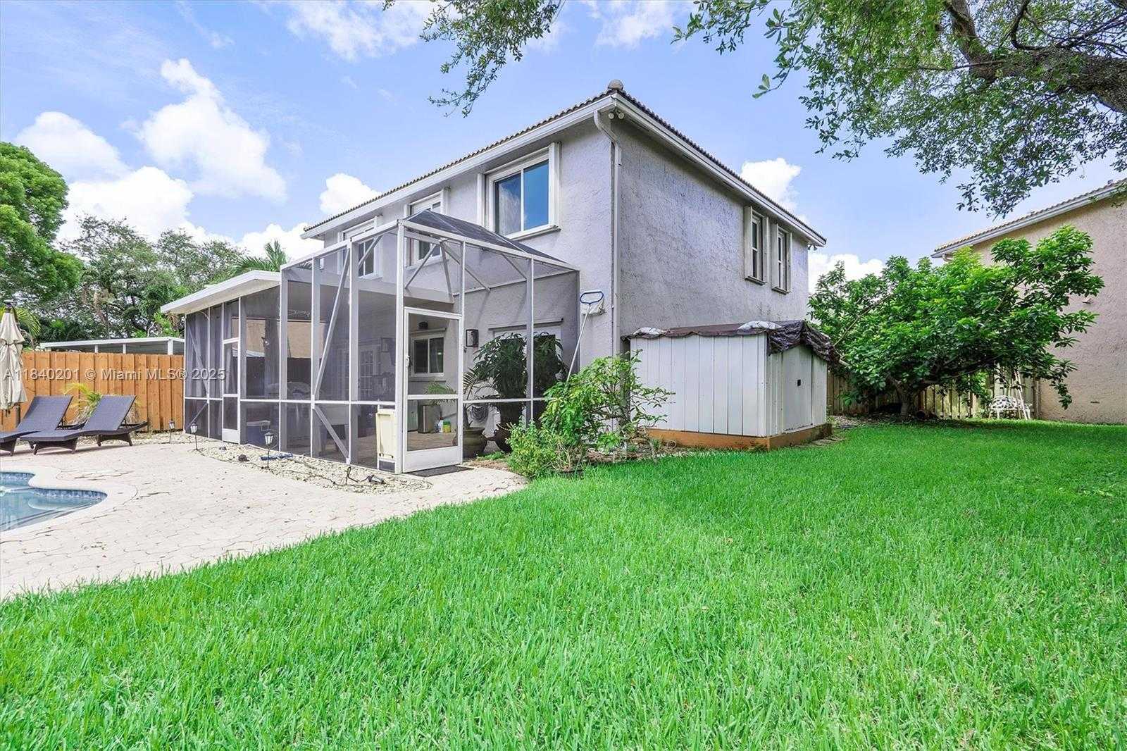 Small Image of 5998 SOUTH WEST 112TH DR, Cooper City Number 32