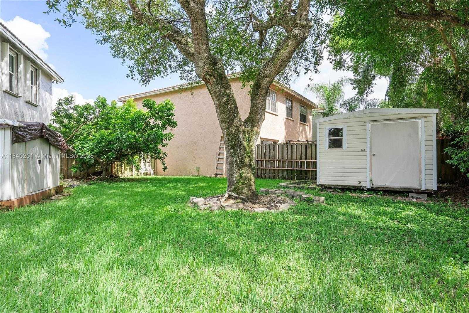 Small Image of 5998 SOUTH WEST 112TH DR, Cooper City Number 33