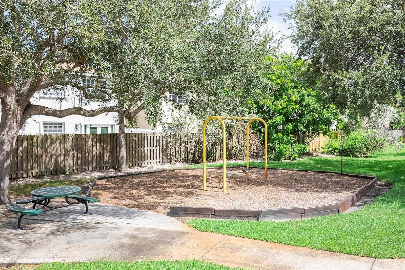 Small Image of 5998 SOUTH WEST 112TH DR, Cooper City Number 40