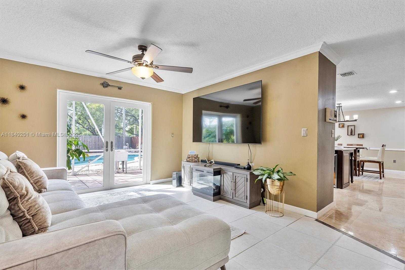 Small Image of 5998 SOUTH WEST 112TH DR, Cooper City Number 9