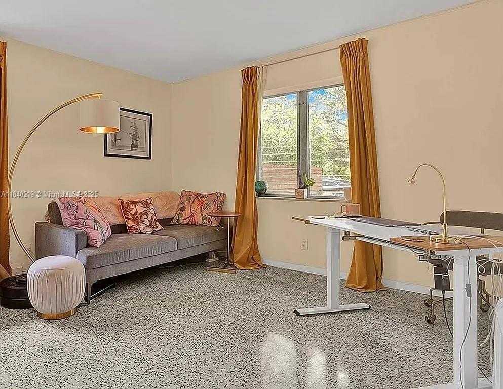Small Image of 707 SOUTH EAST 11TH CT, Fort Lauderdale Number 15