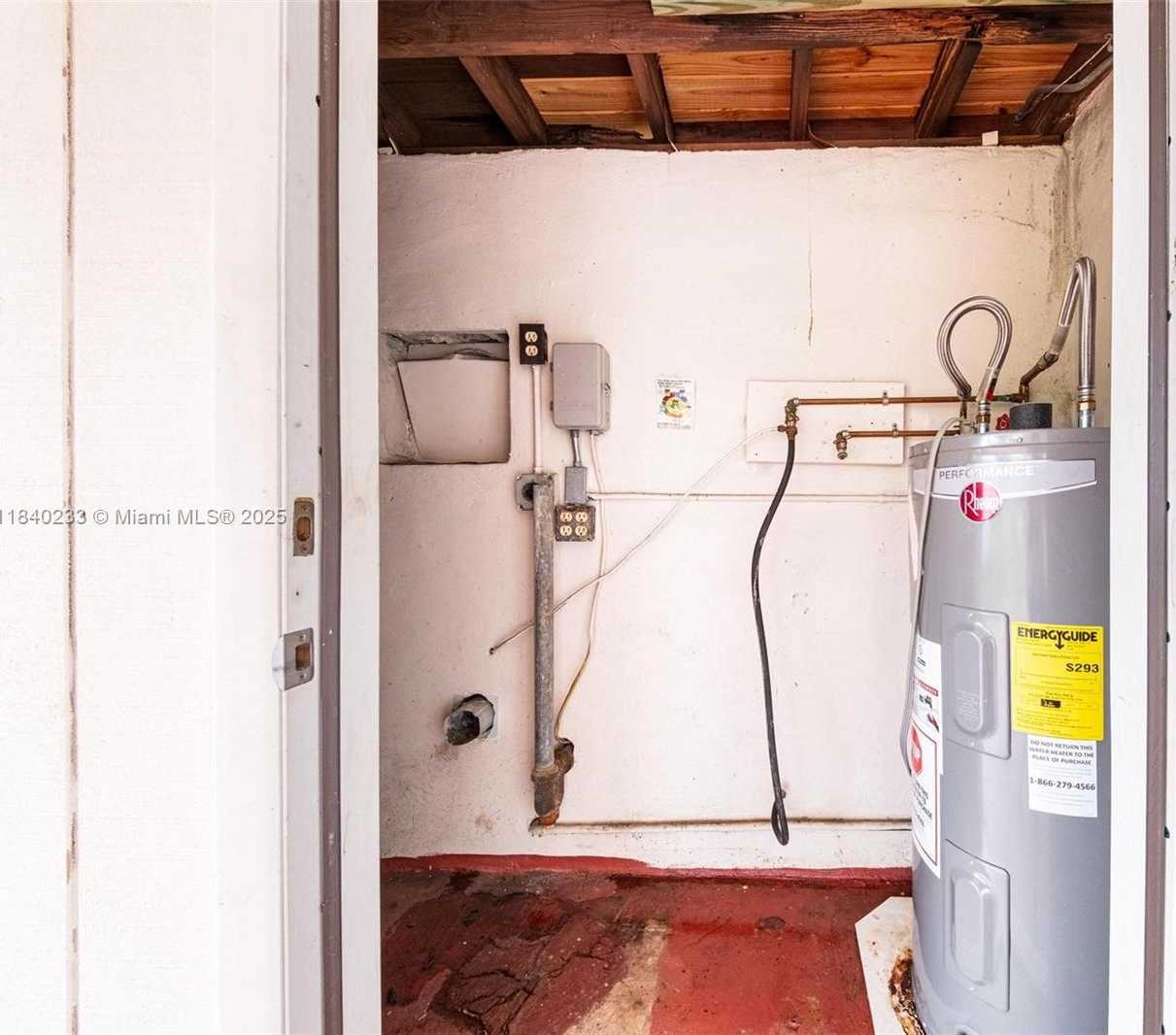 Small Image of 6425 SOUTH WEST 21ST ST, Miramar Number 16