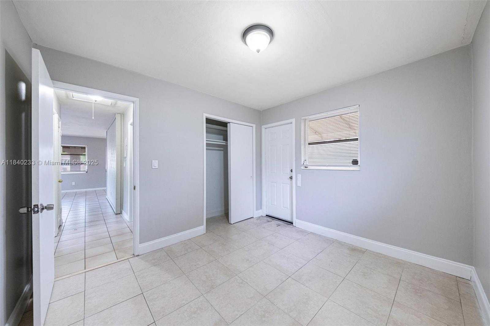 Small Image of 6425 SOUTH WEST 21ST ST, Miramar Number 8