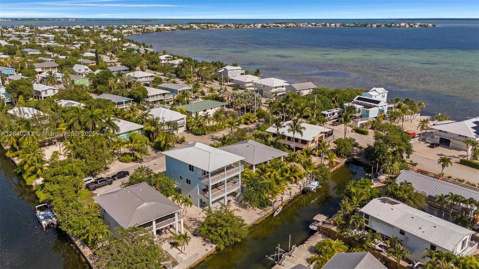 Small Image of 142 PEG LEG LN, Lower Keys Number 14