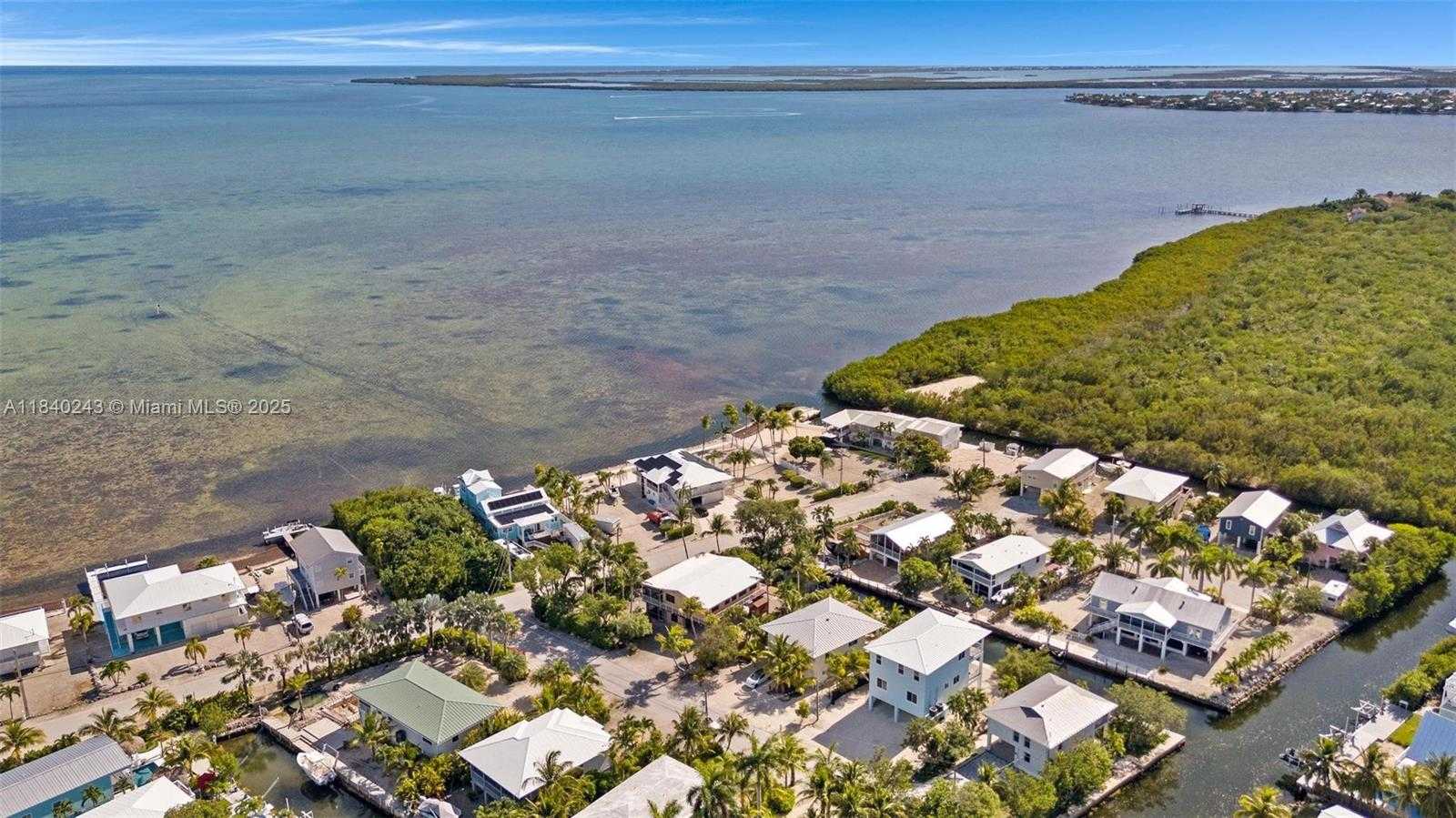 Small Image of 142 PEG LEG LN, Lower Keys Number 19