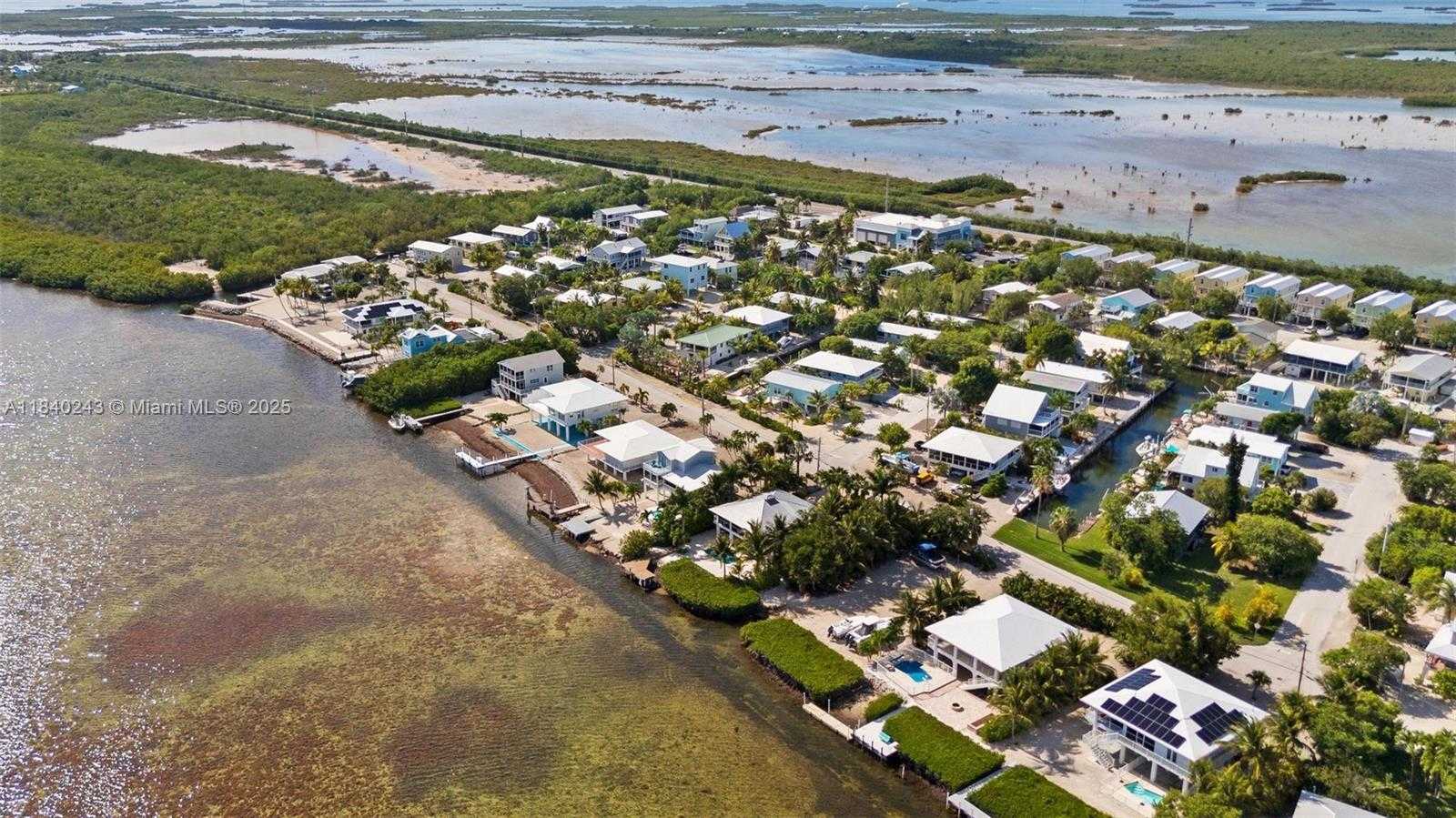 Small Image of 142 PEG LEG LN, Lower Keys Number 20