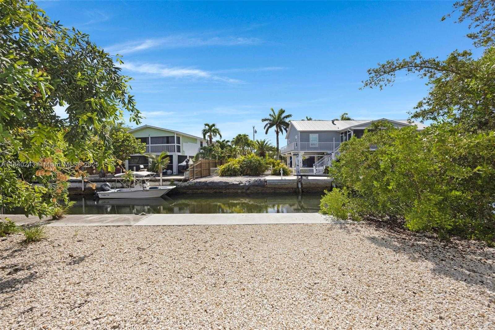 Small Image of 142 PEG LEG LN, Lower Keys Number 30