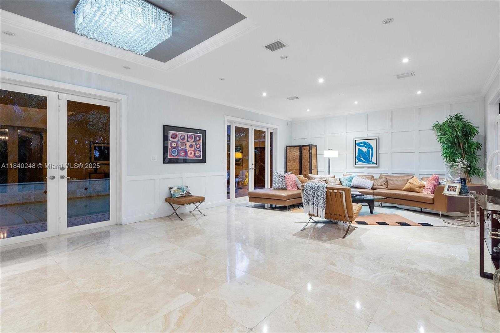 Small Image of 6478 NORTH WEST 113TH PL, Doral Number 5