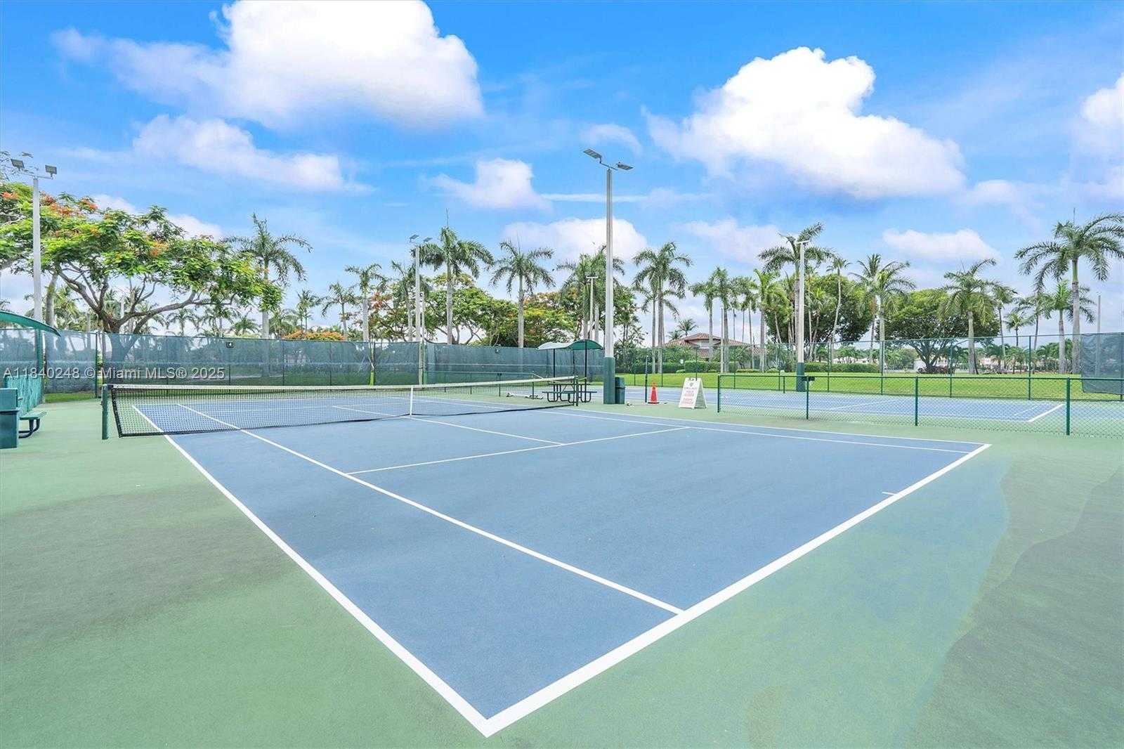 Small Image of 6478 NORTH WEST 113TH PL, Doral Number 59