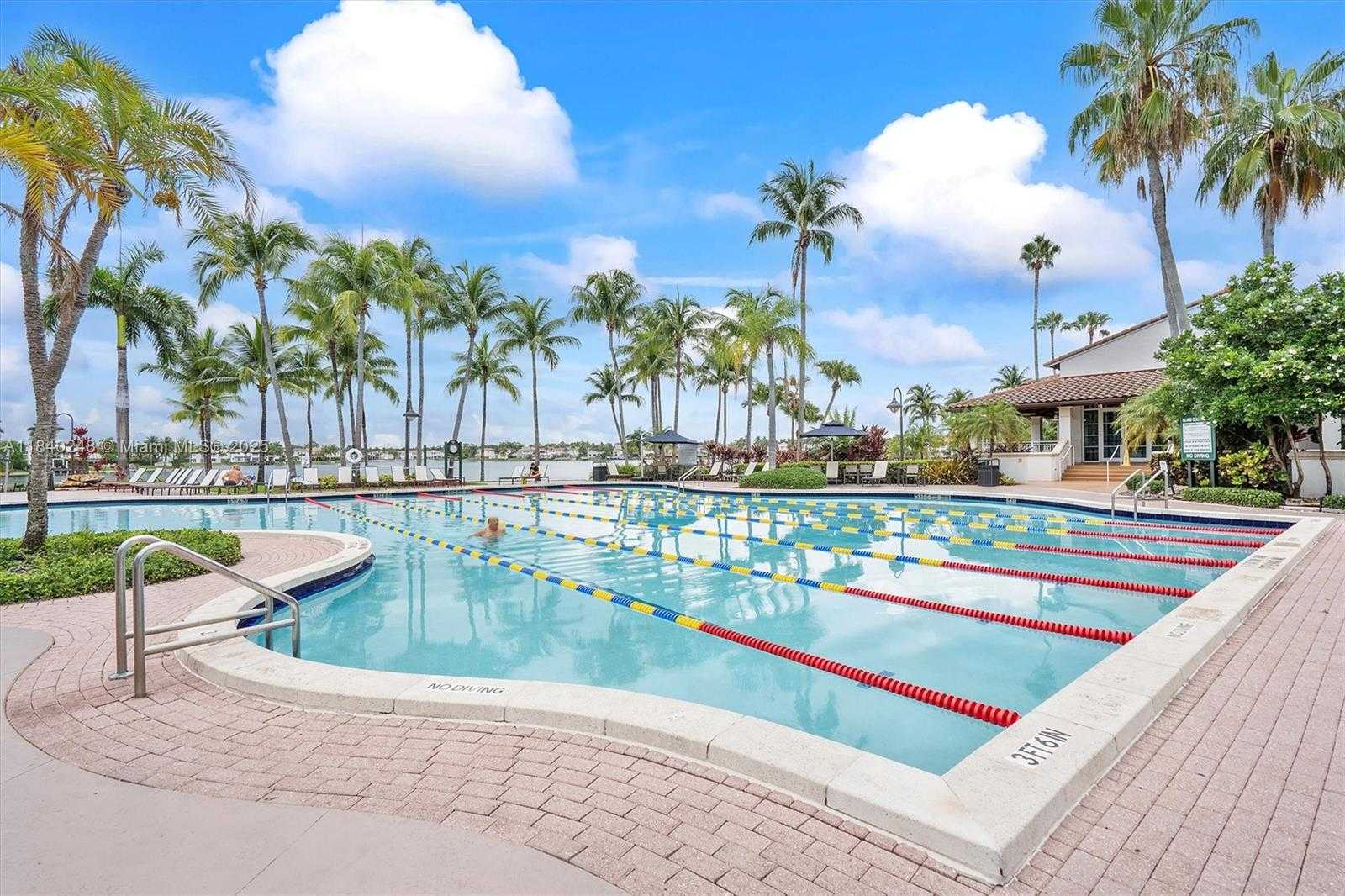 Small Image of 6478 NORTH WEST 113TH PL, Doral Number 61