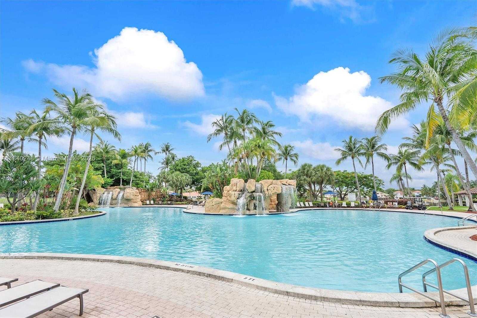 Small Image of 6478 NORTH WEST 113TH PL, Doral Number 62