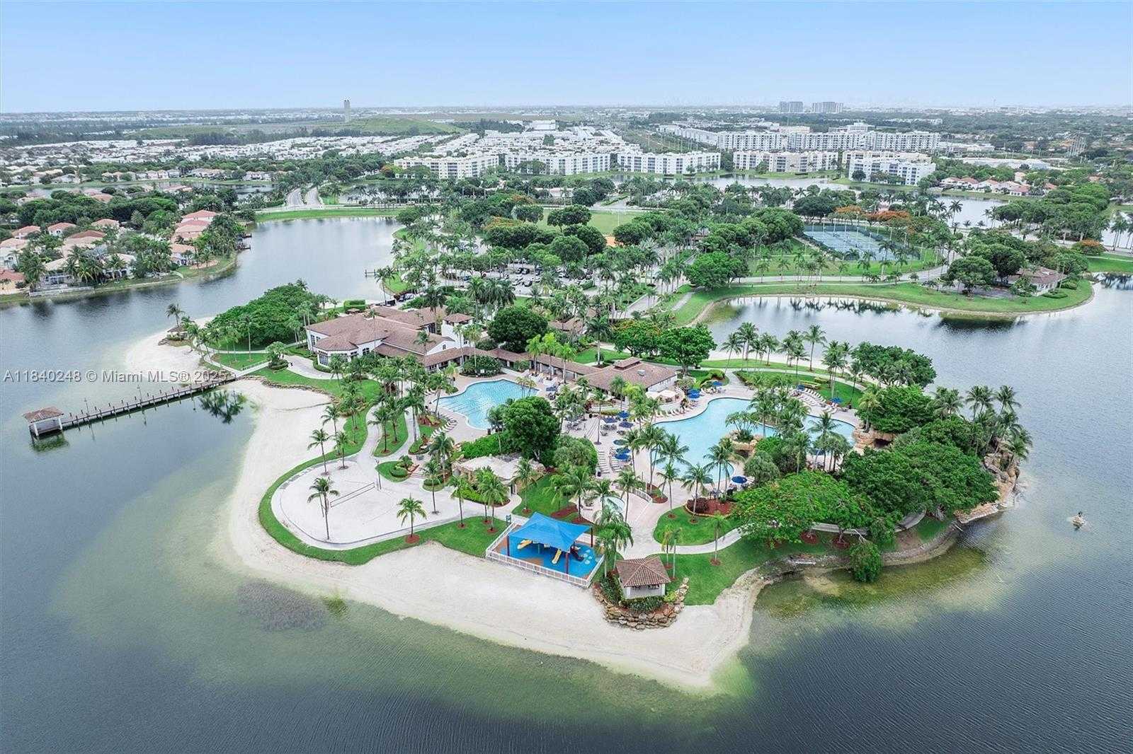 Small Image of 6478 NORTH WEST 113TH PL, Doral Number 68