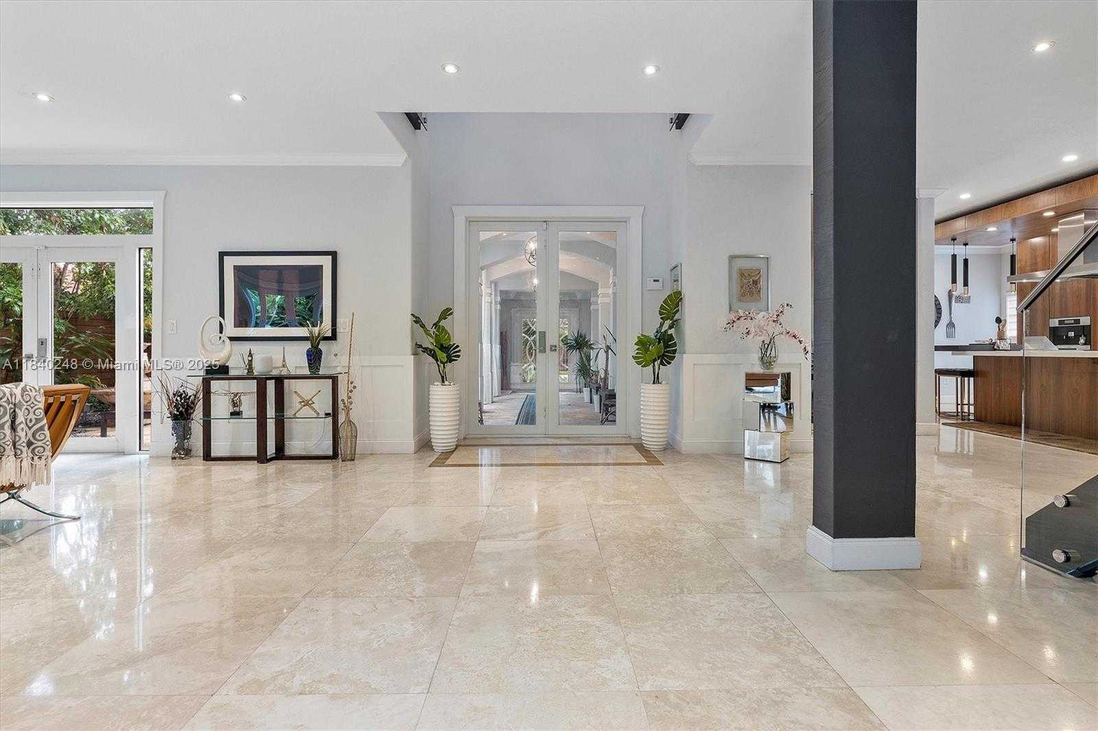 Small Image of 6478 NORTH WEST 113TH PL, Doral Number 8