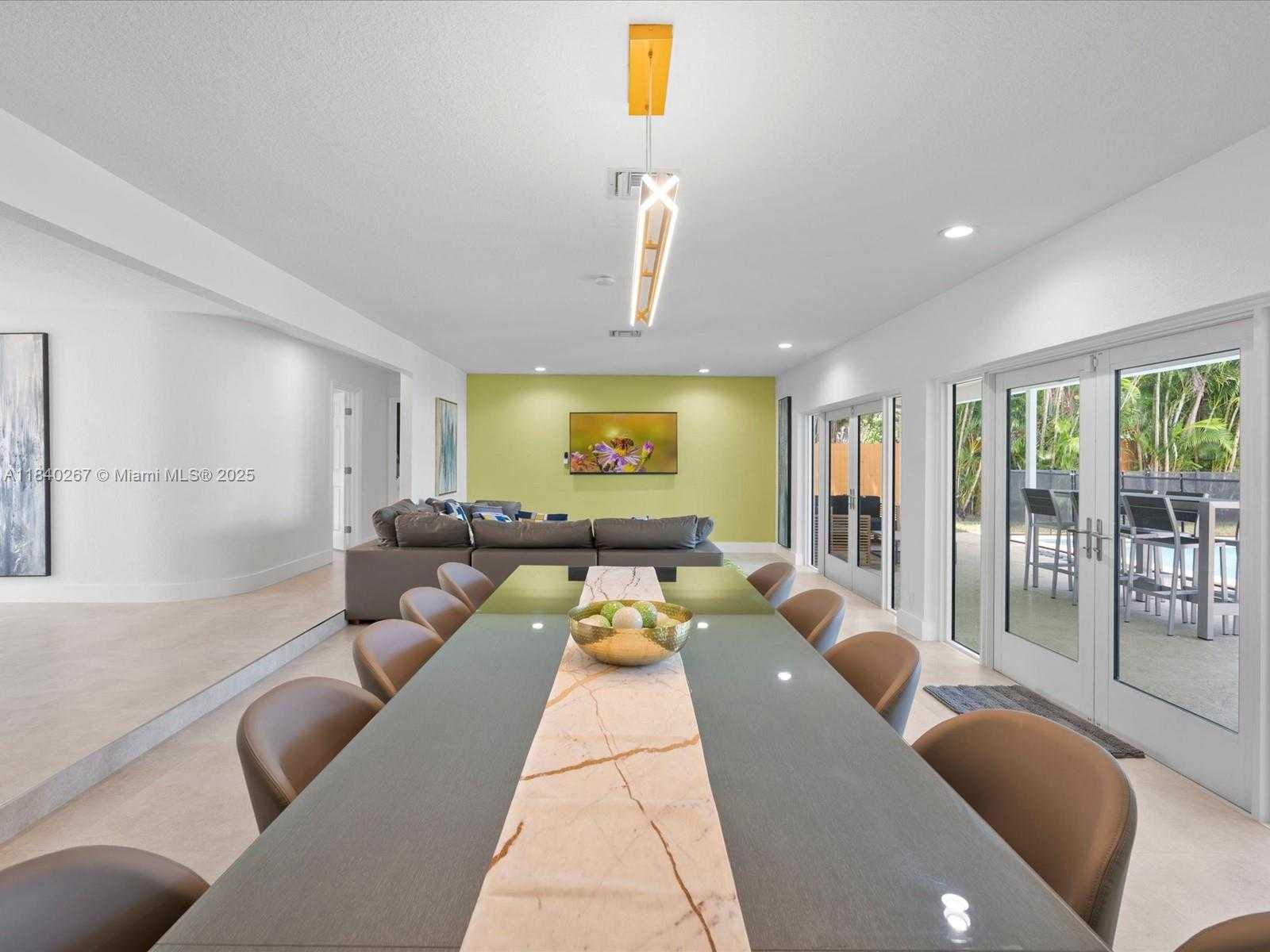Small Image of 3721 NORTH 55TH AVE, Hollywood Number 12