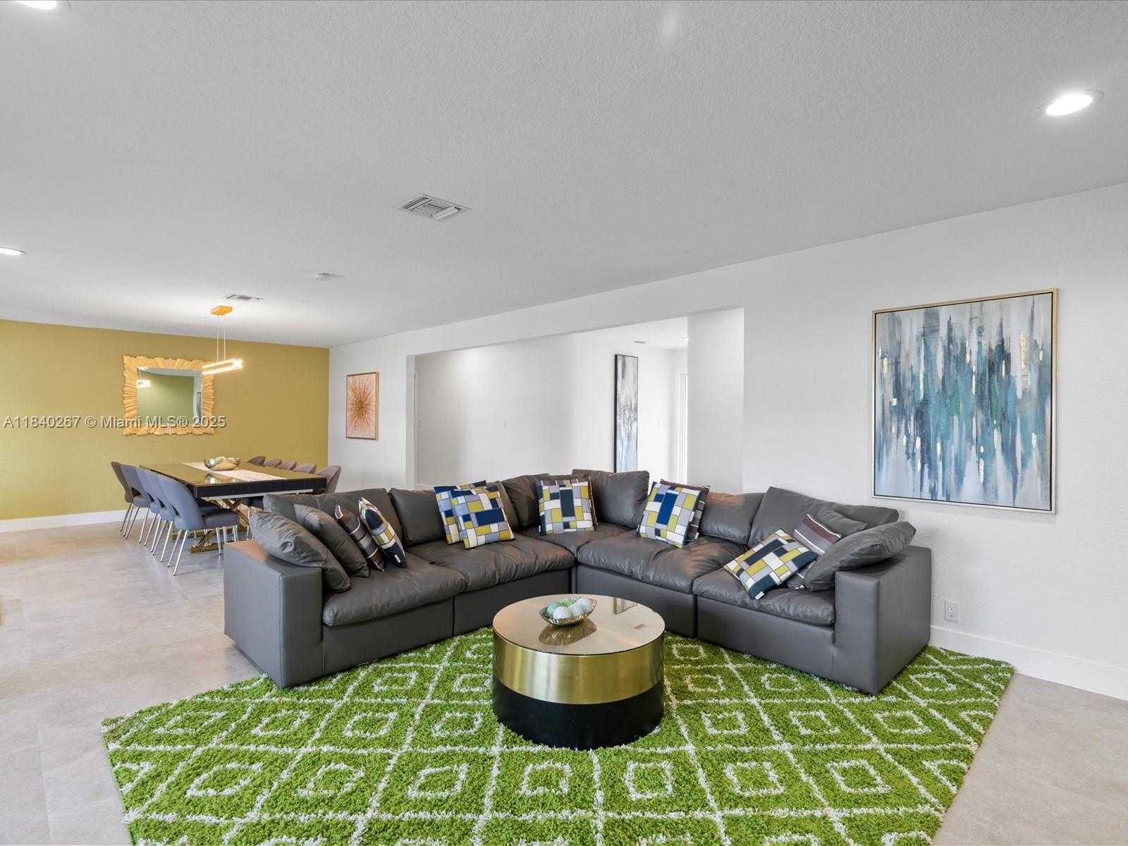 Small Image of 3721 NORTH 55TH AVE, Hollywood Number 15