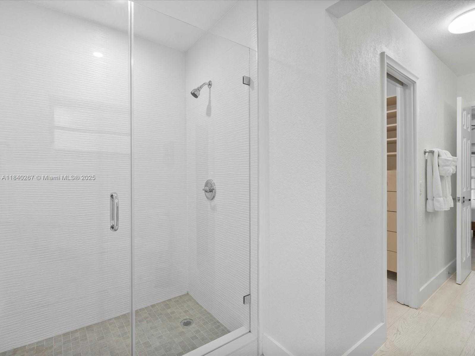 Small Image of 3721 NORTH 55TH AVE, Hollywood Number 33