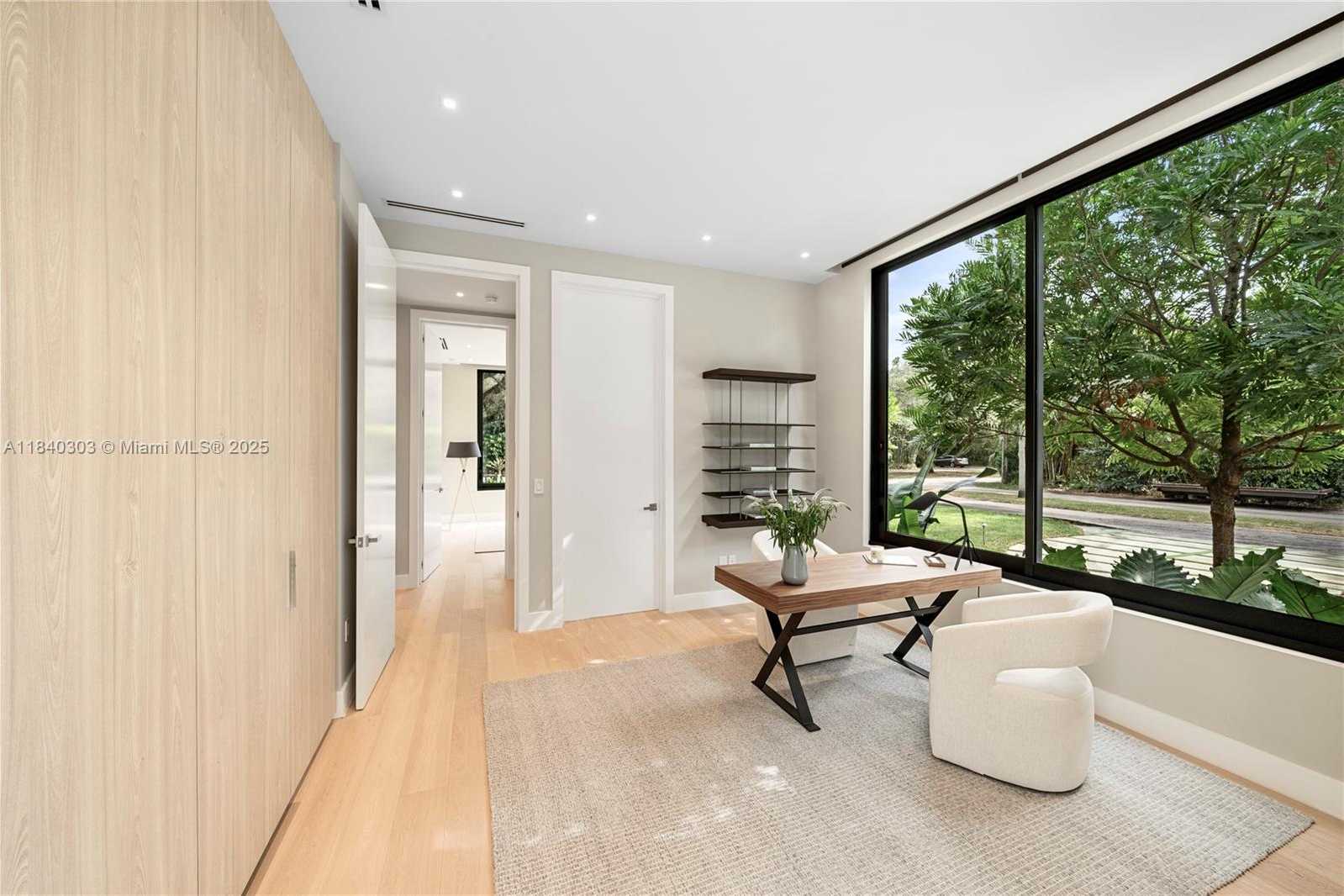 Small Image of 967 NORTH EAST 117TH ST, Biscayne Park Number 20