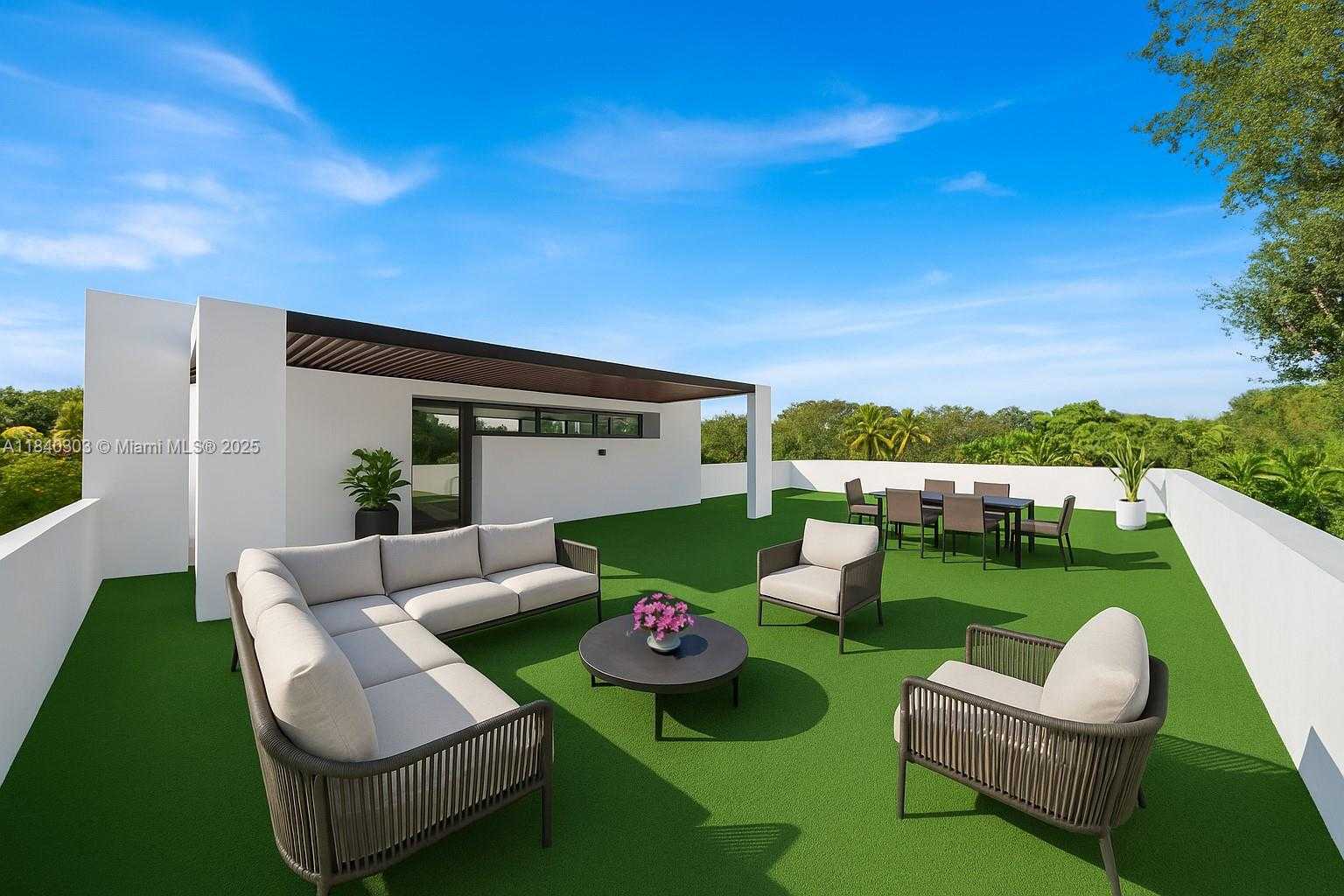 Small Image of 967 NORTH EAST 117TH ST, Biscayne Park Number 27