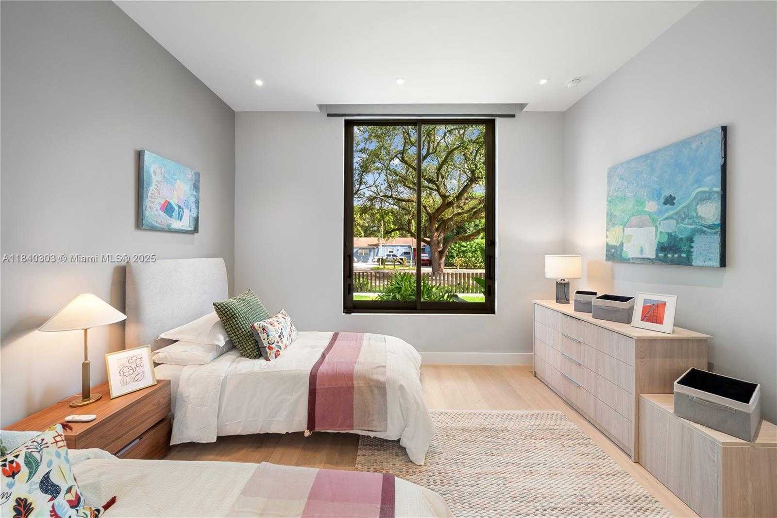 Small Image of 967 NORTH EAST 117TH ST, Biscayne Park Number 50