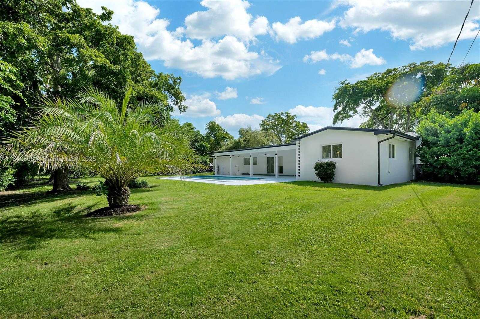 Small Image of 14700 SOUTH WEST 83RD PL, Palmetto Bay Number 28