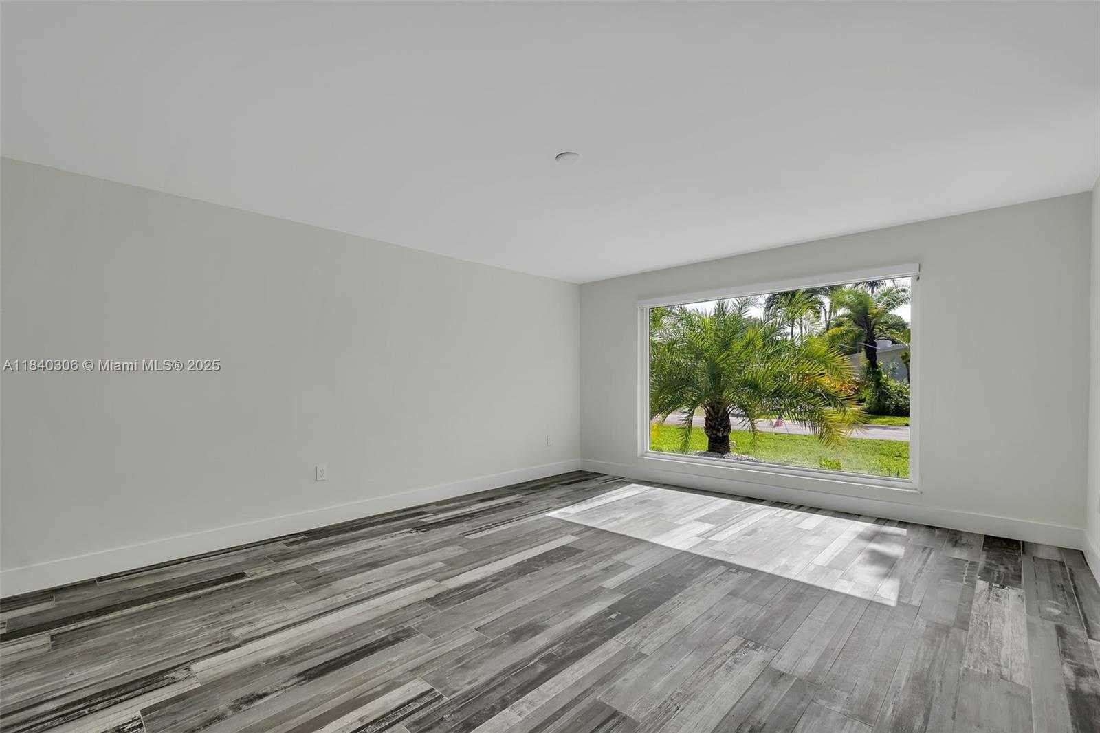 Small Image of 14700 SOUTH WEST 83RD PL, Palmetto Bay Number 4