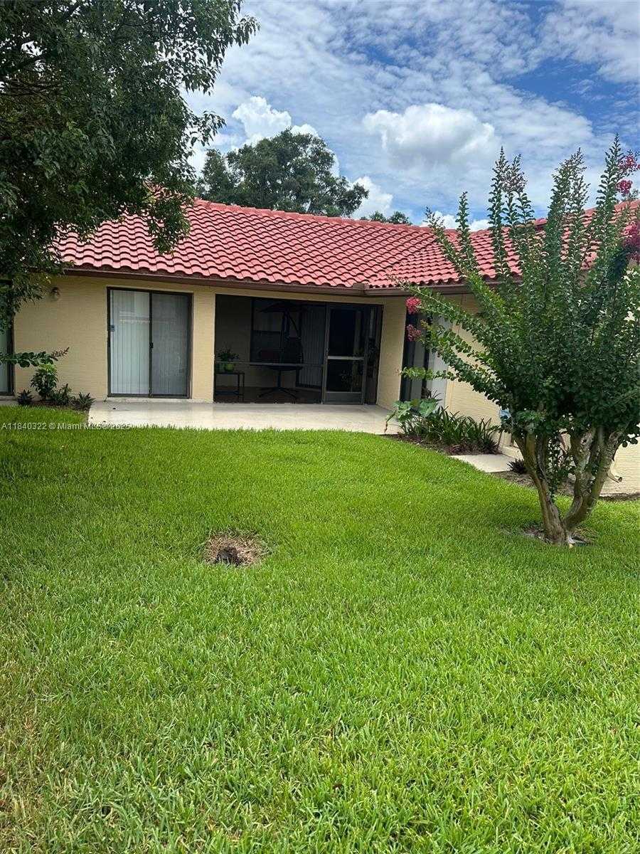 Small Image of 8107 MARCELLA, Orlando Number 3