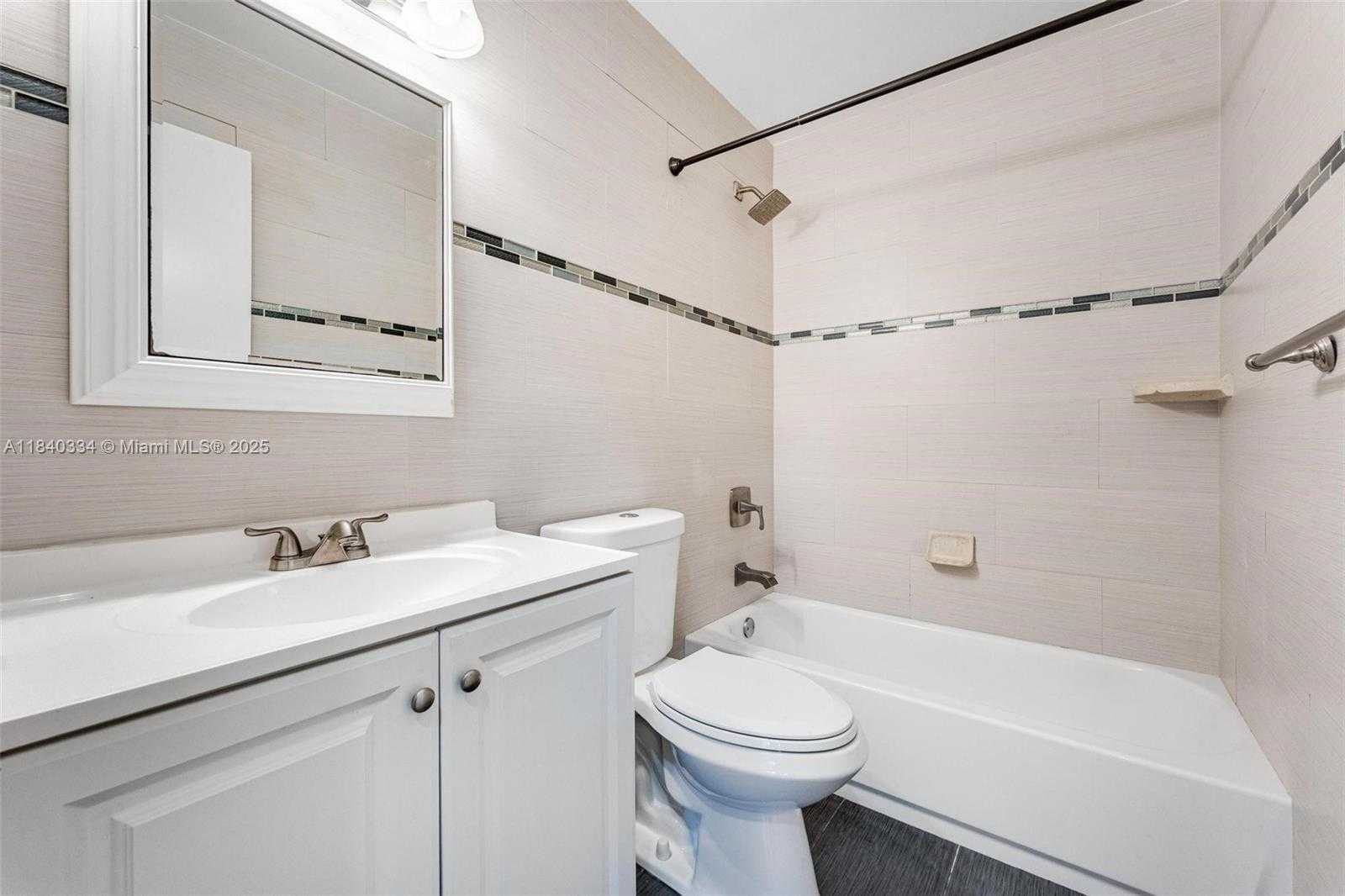 Small Image of 9285 AFFIRMED LN, Boca Raton Number 17