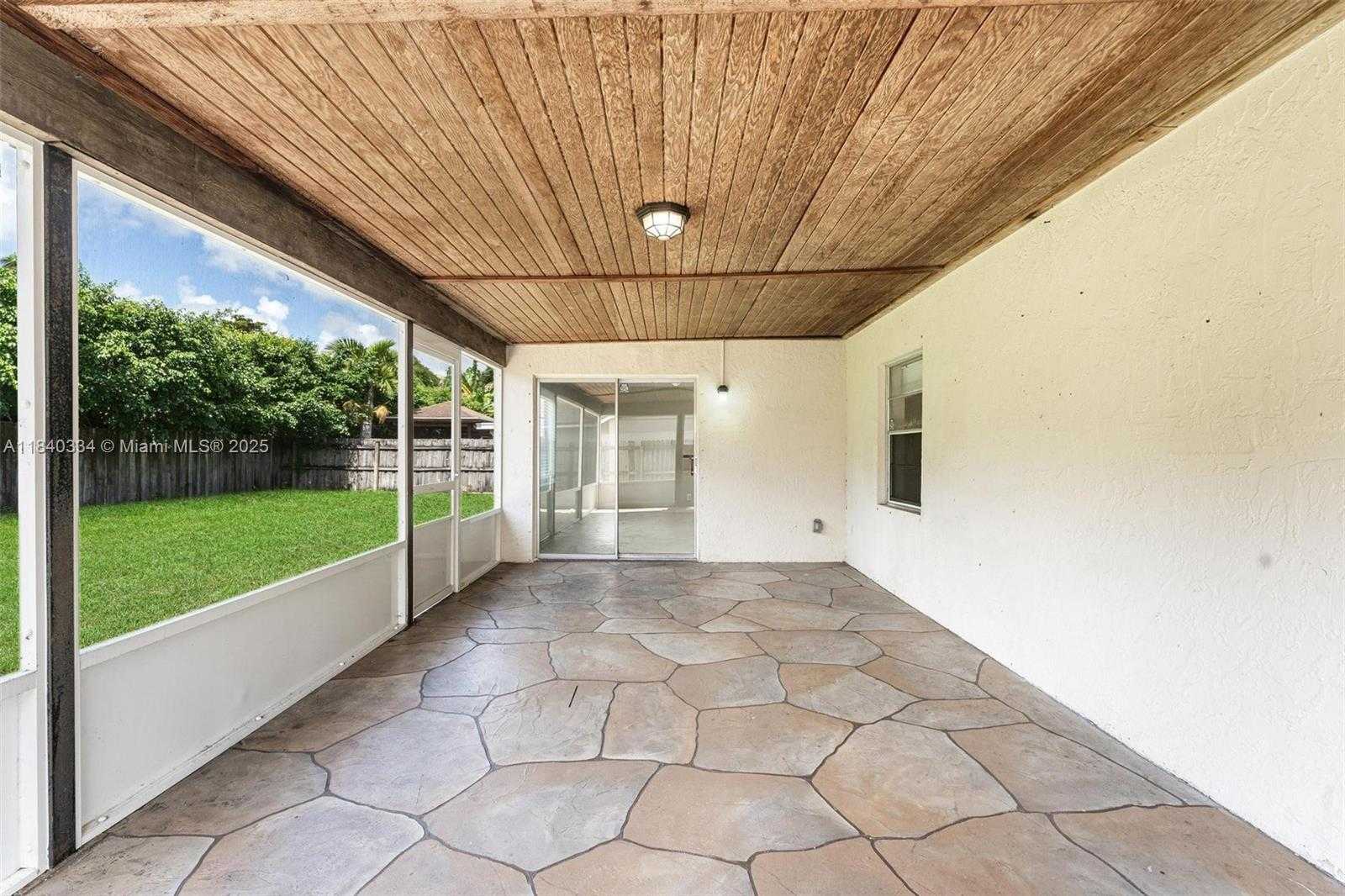 Small Image of 9285 AFFIRMED LN, Boca Raton Number 20