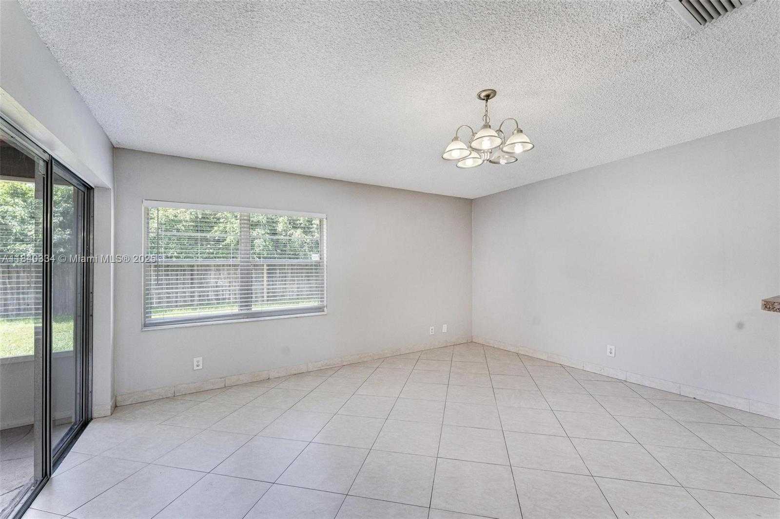 Small Image of 9285 AFFIRMED LN, Boca Raton Number 22