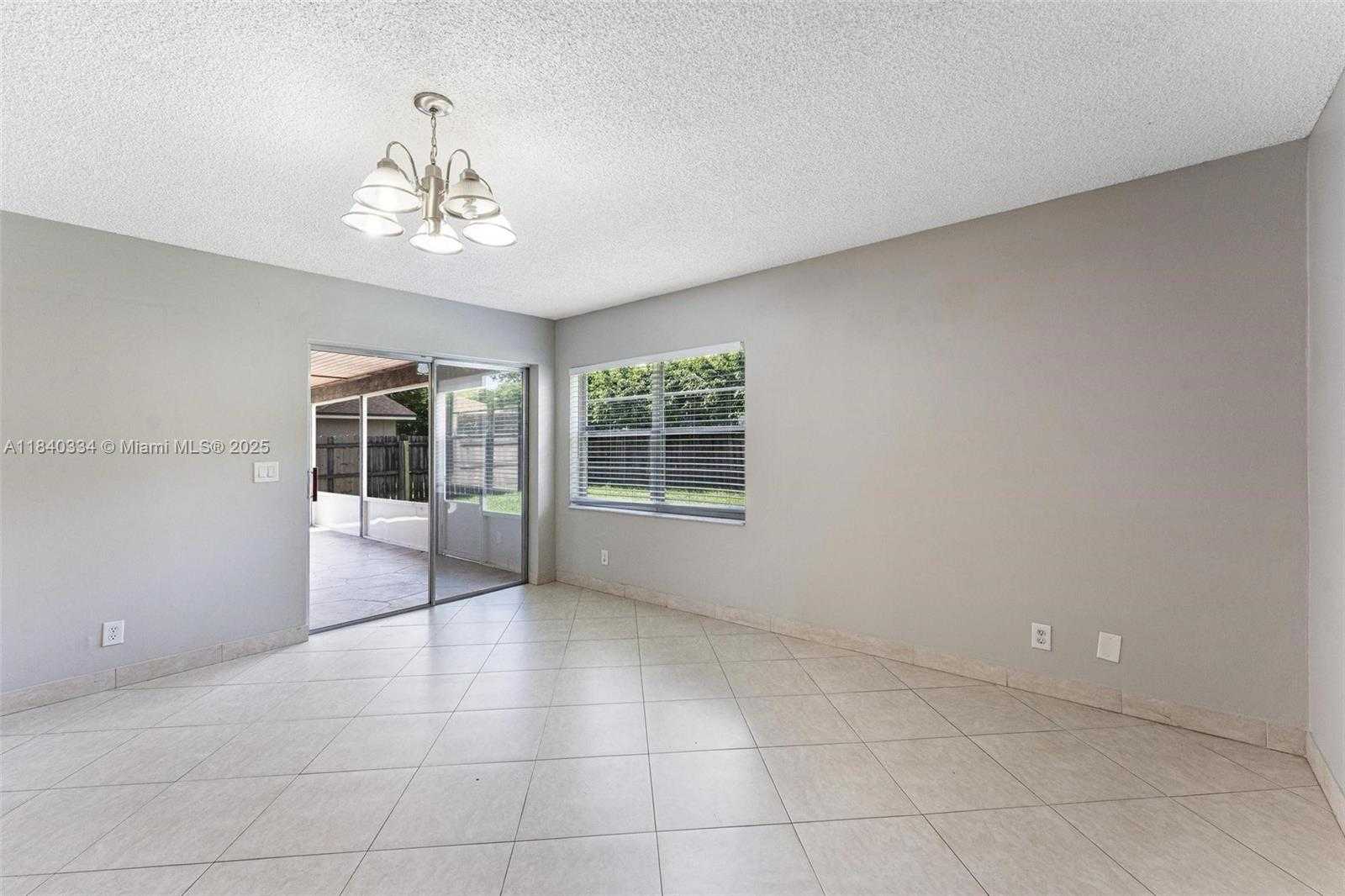 Small Image of 9285 AFFIRMED LN, Boca Raton Number 24