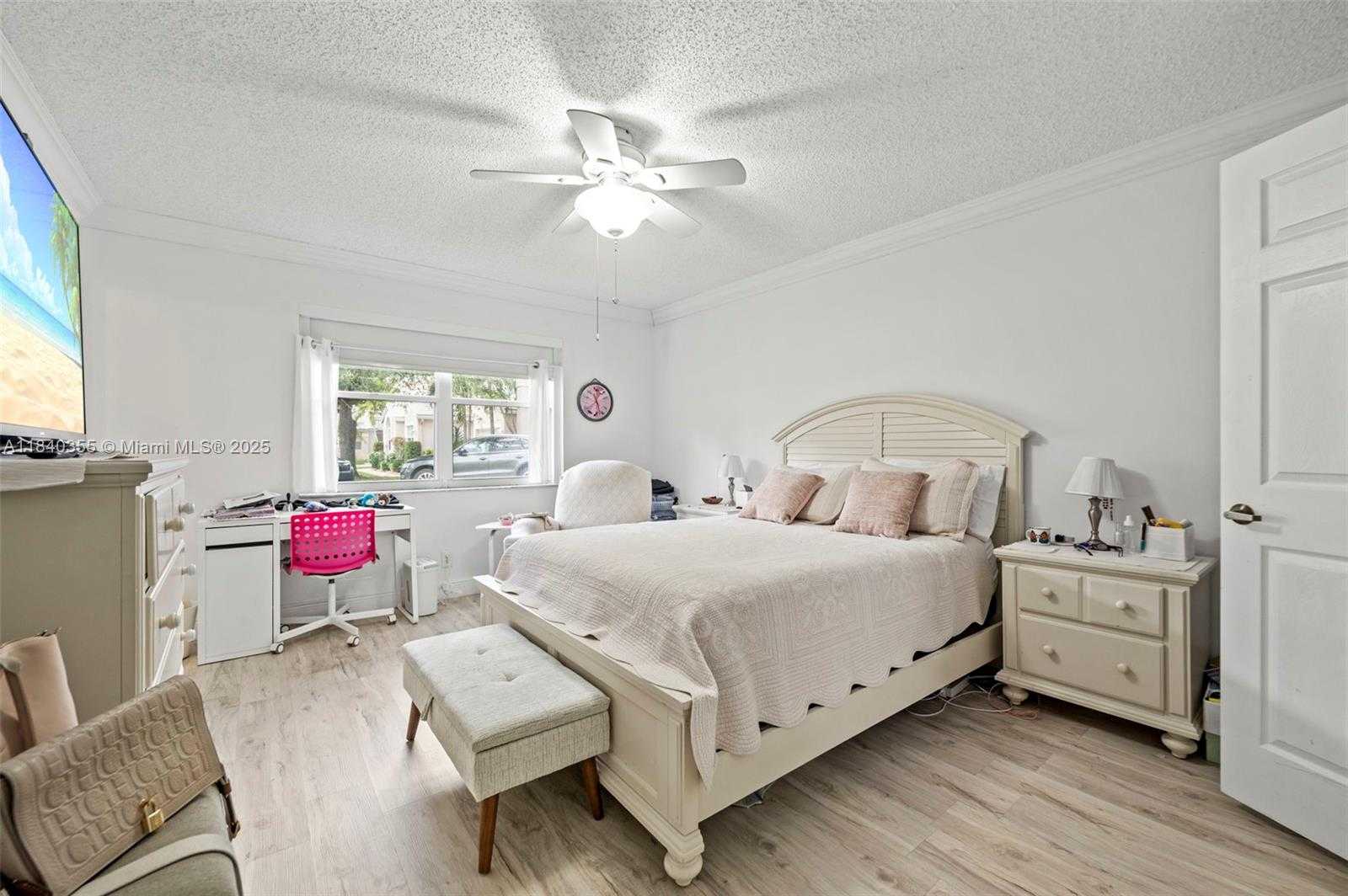 Small Image of 9384 NORTH WEST 8TH CIR, Plantation Number 11