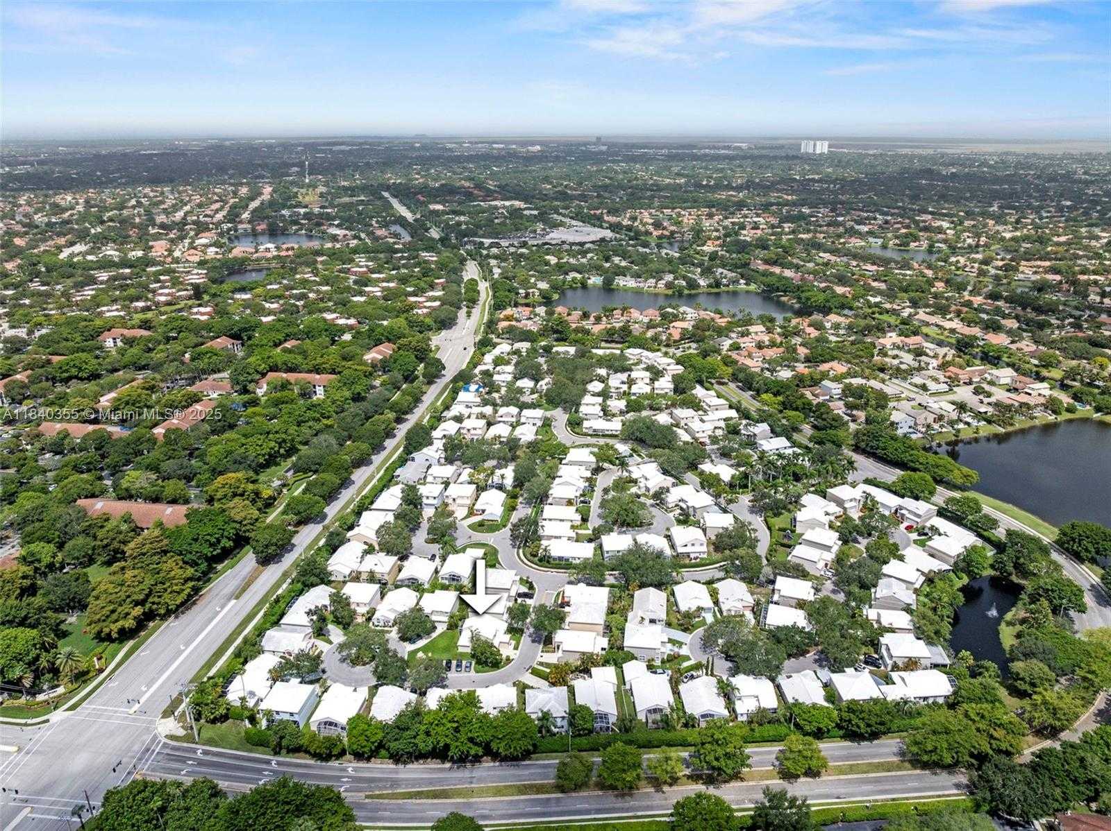 Small Image of 9384 NORTH WEST 8TH CIR, Plantation Number 33
