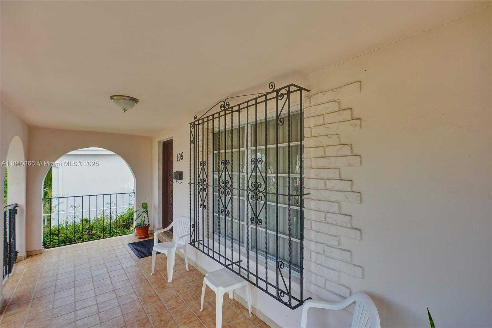 Small Image of 105 NORTH WEST 32ND PL, Miami Number 10