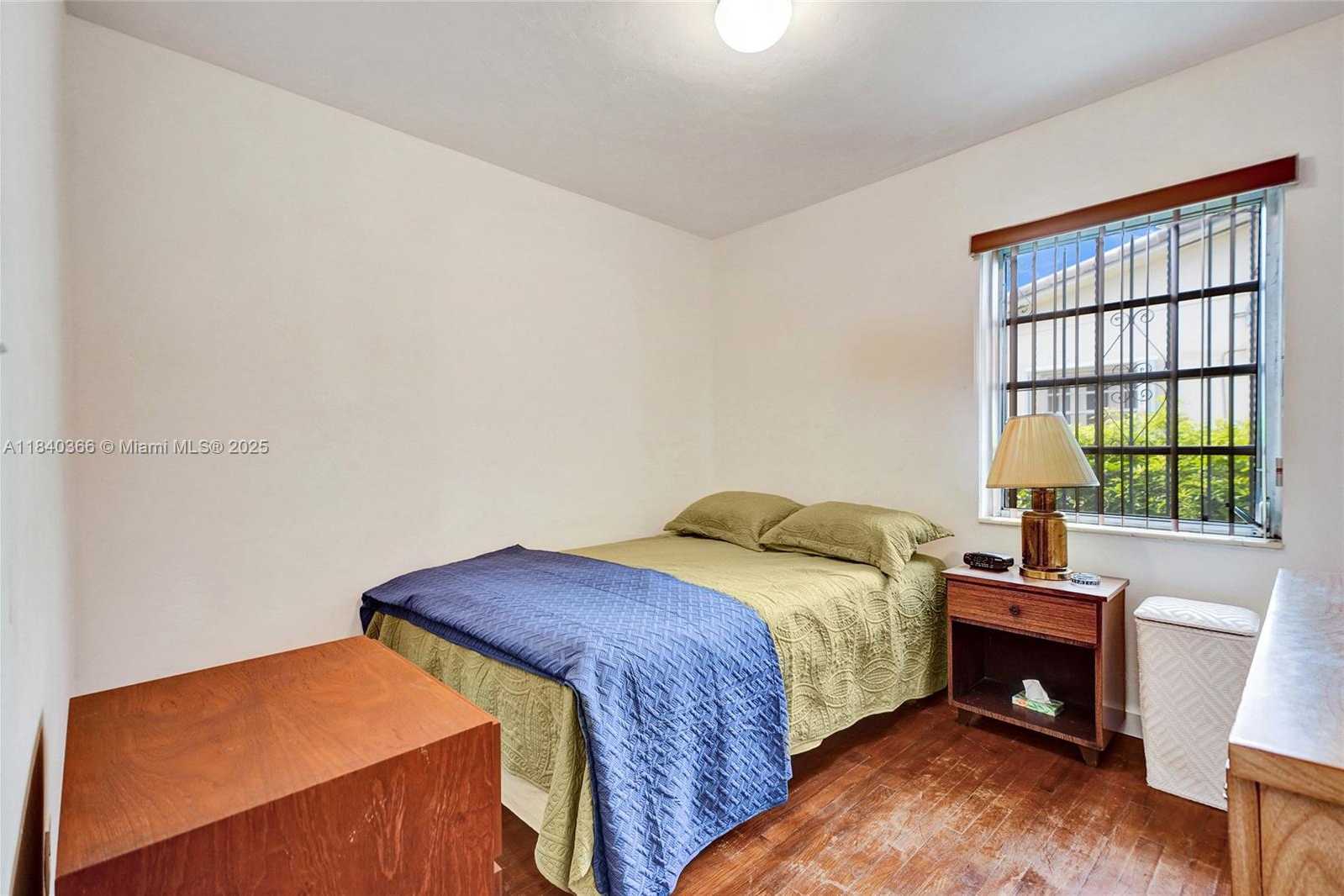 Small Image of 105 NORTH WEST 32ND PL, Miami Number 22