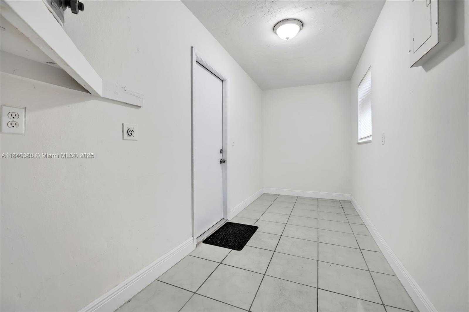 Small Image of 451 SOUTH WEST 28TH AVE, Fort Lauderdale Number 14