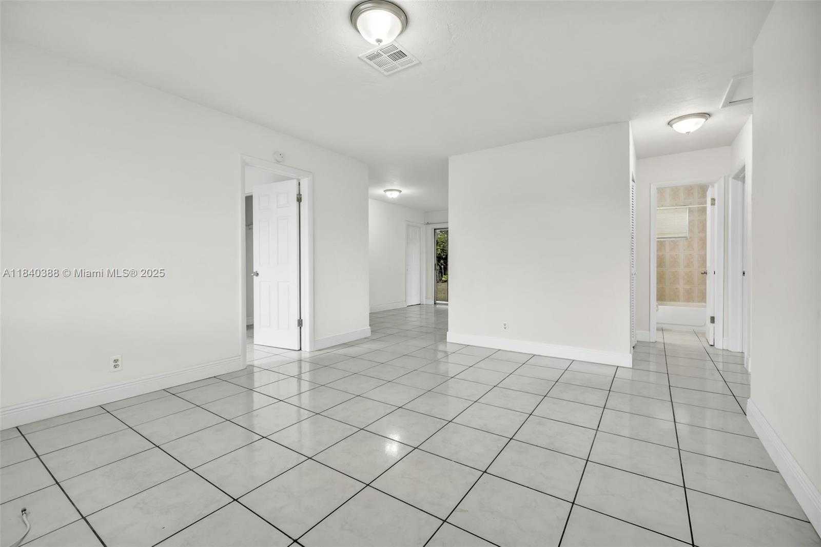 Small Image of 451 SOUTH WEST 28TH AVE, Fort Lauderdale Number 24