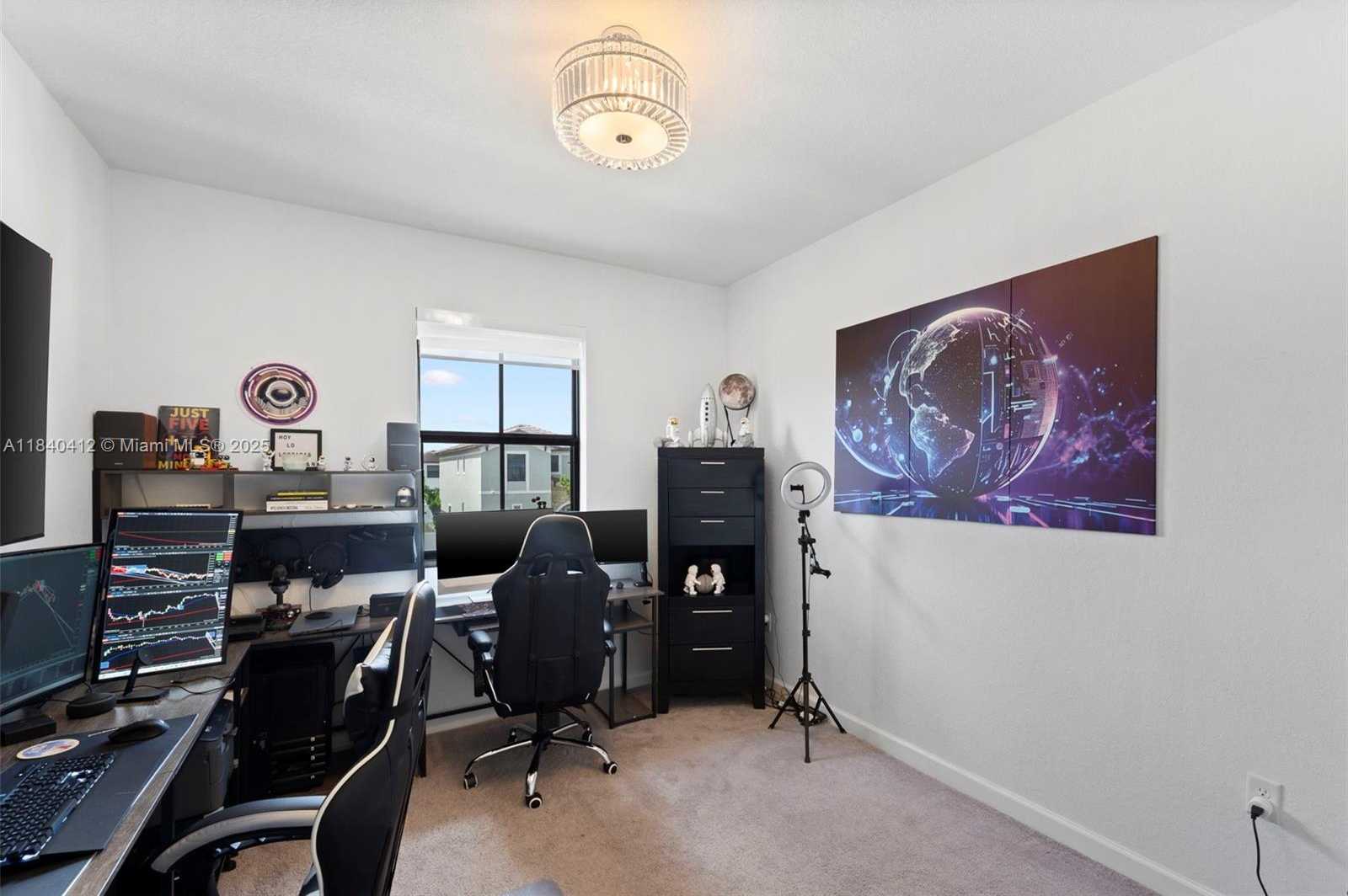 Small Image of 3419 WEST 109TH PL, Hialeah Number 17