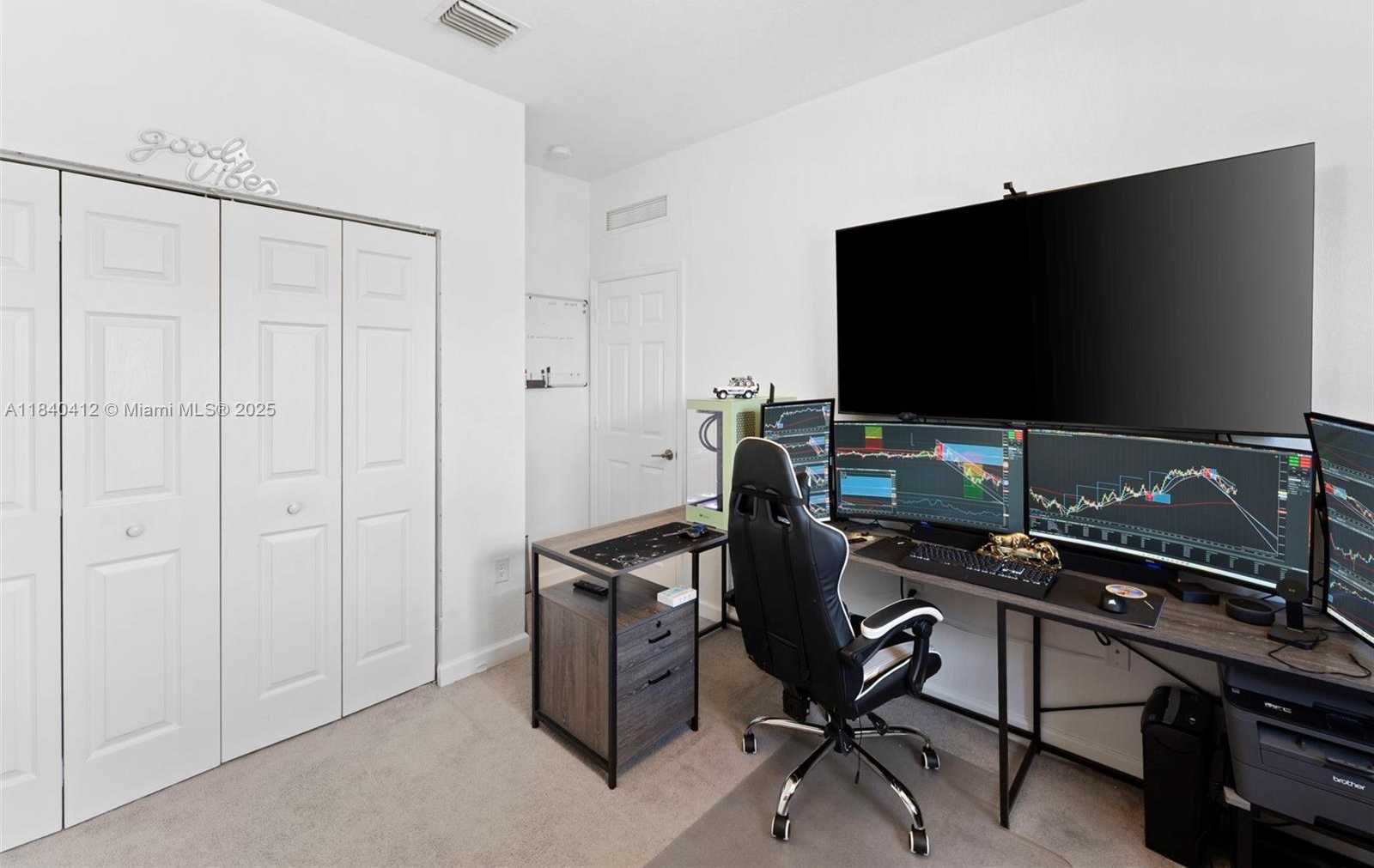 Small Image of 3419 WEST 109TH PL, Hialeah Number 18