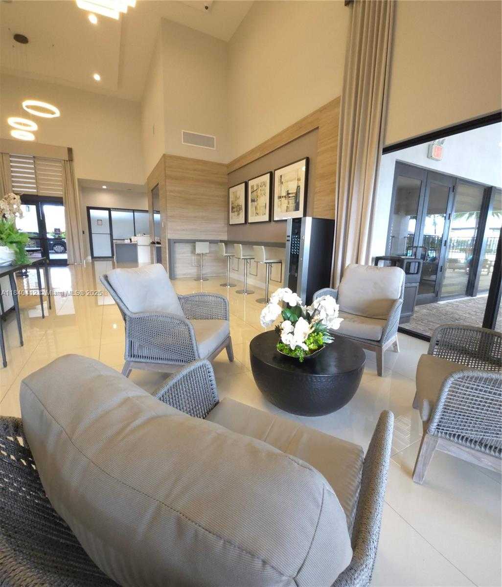 Small Image of 3419 WEST 109TH PL, Hialeah Number 36