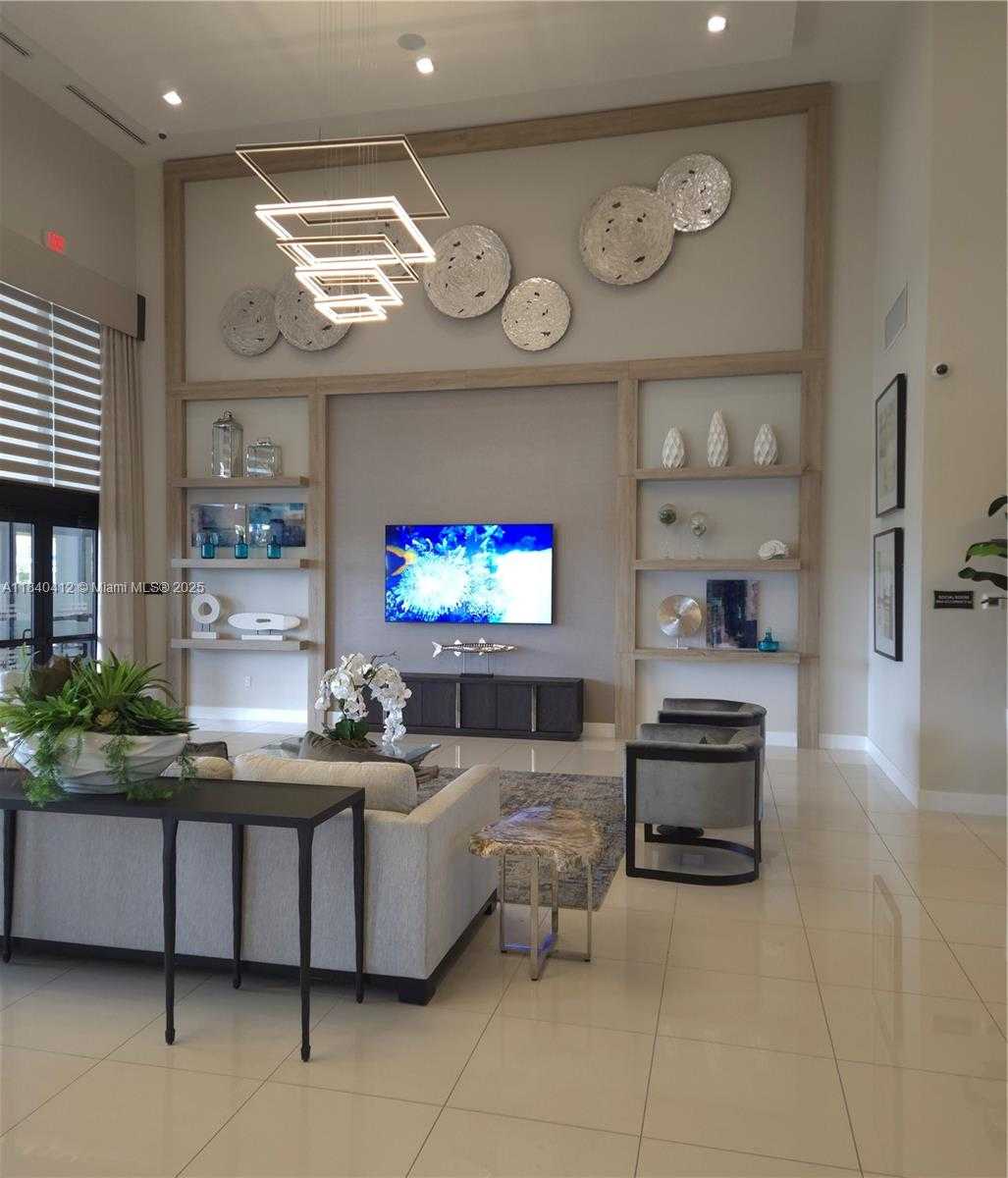 Small Image of 3419 WEST 109TH PL, Hialeah Number 37
