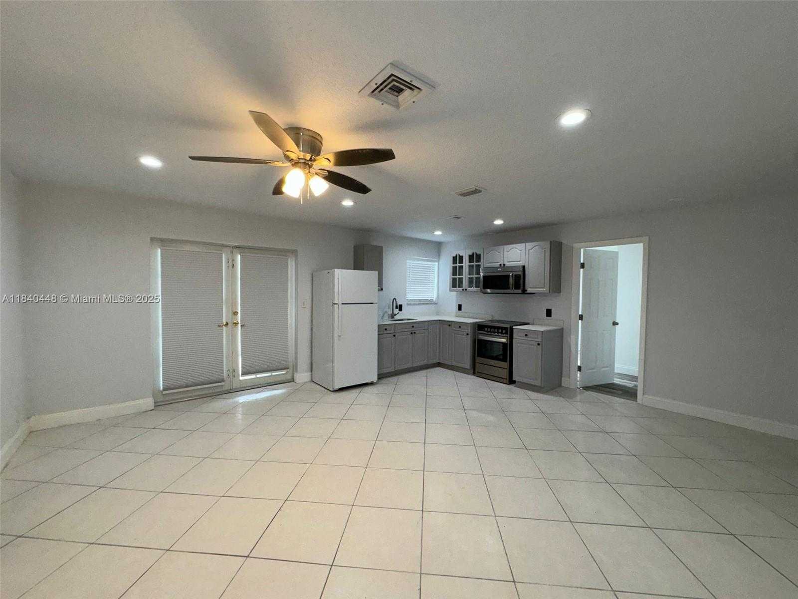 Small Image of 433 SOUTH WEST 28TH AVE, Fort Lauderdale Number 11