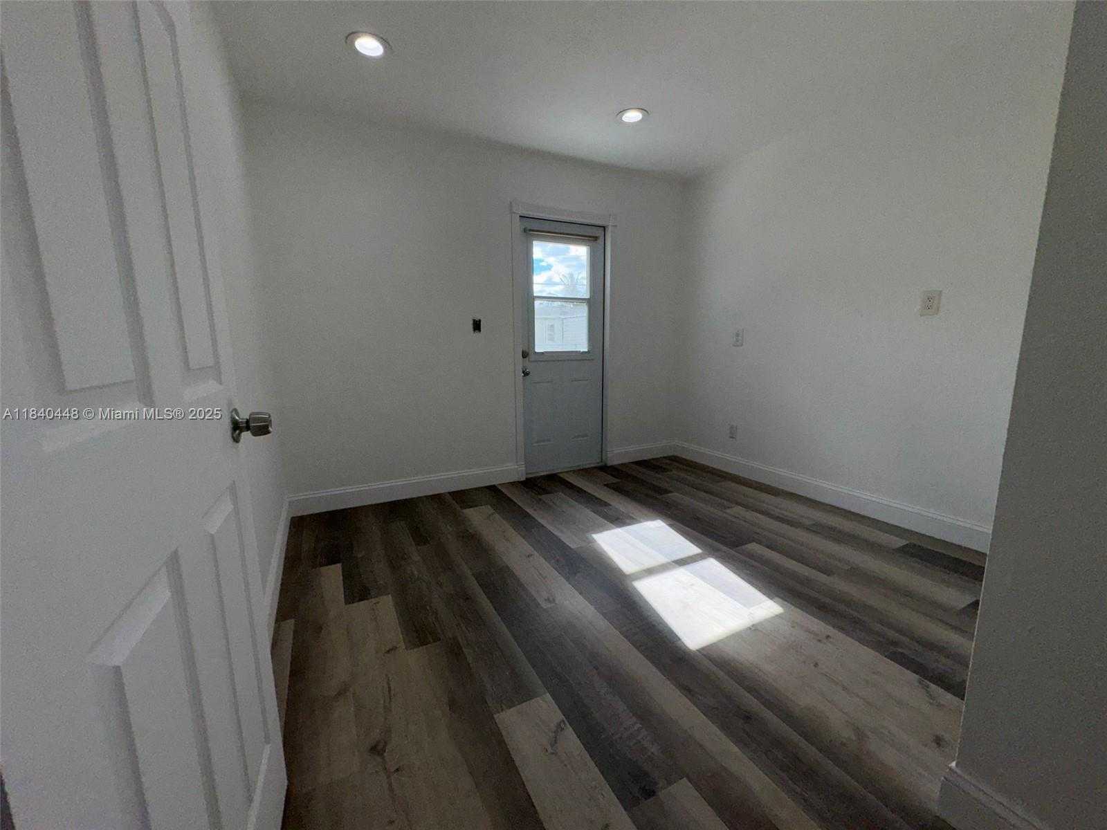 Small Image of 433 SOUTH WEST 28TH AVE, Fort Lauderdale Number 16