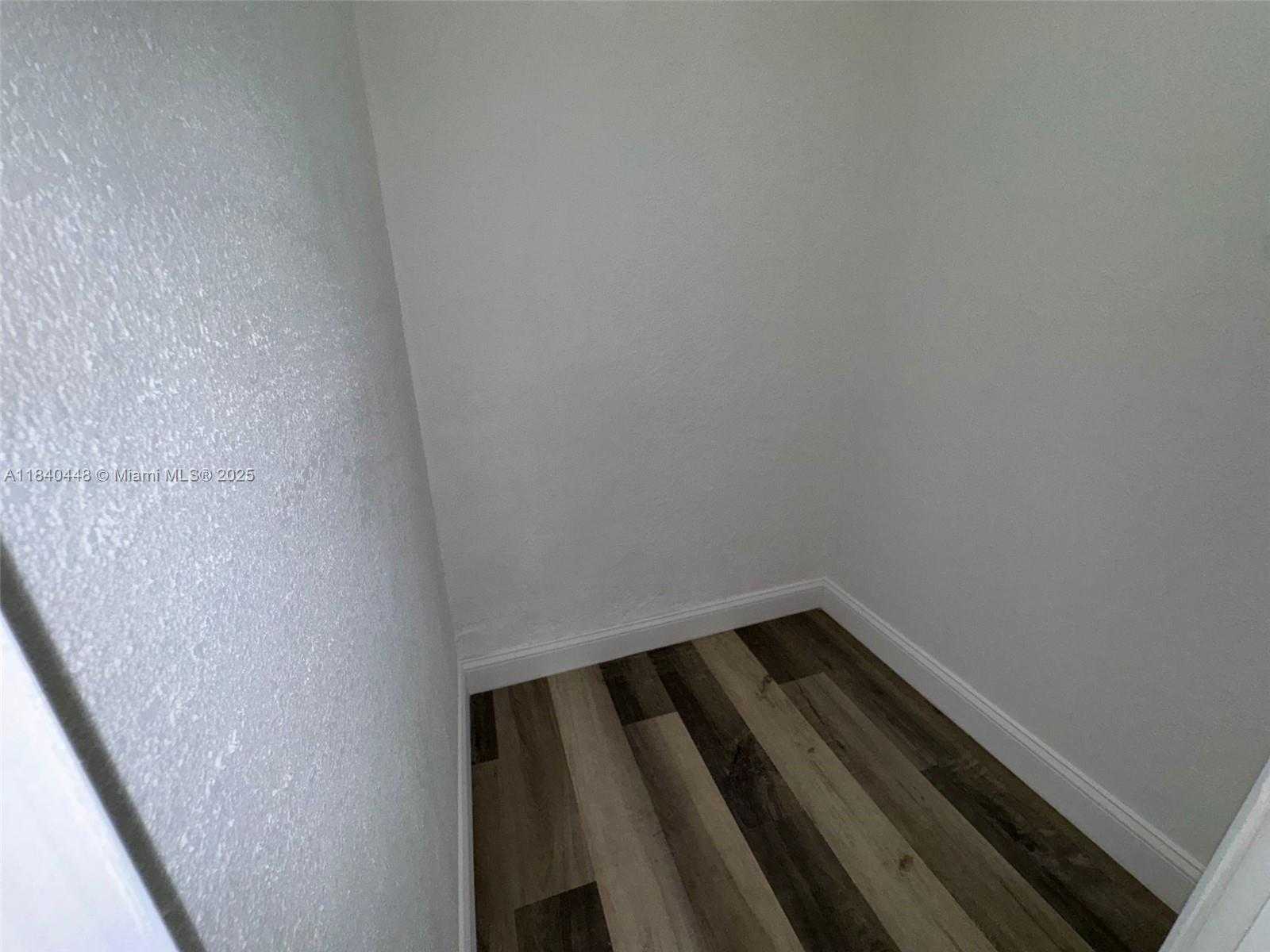 Small Image of 433 SOUTH WEST 28TH AVE, Fort Lauderdale Number 21