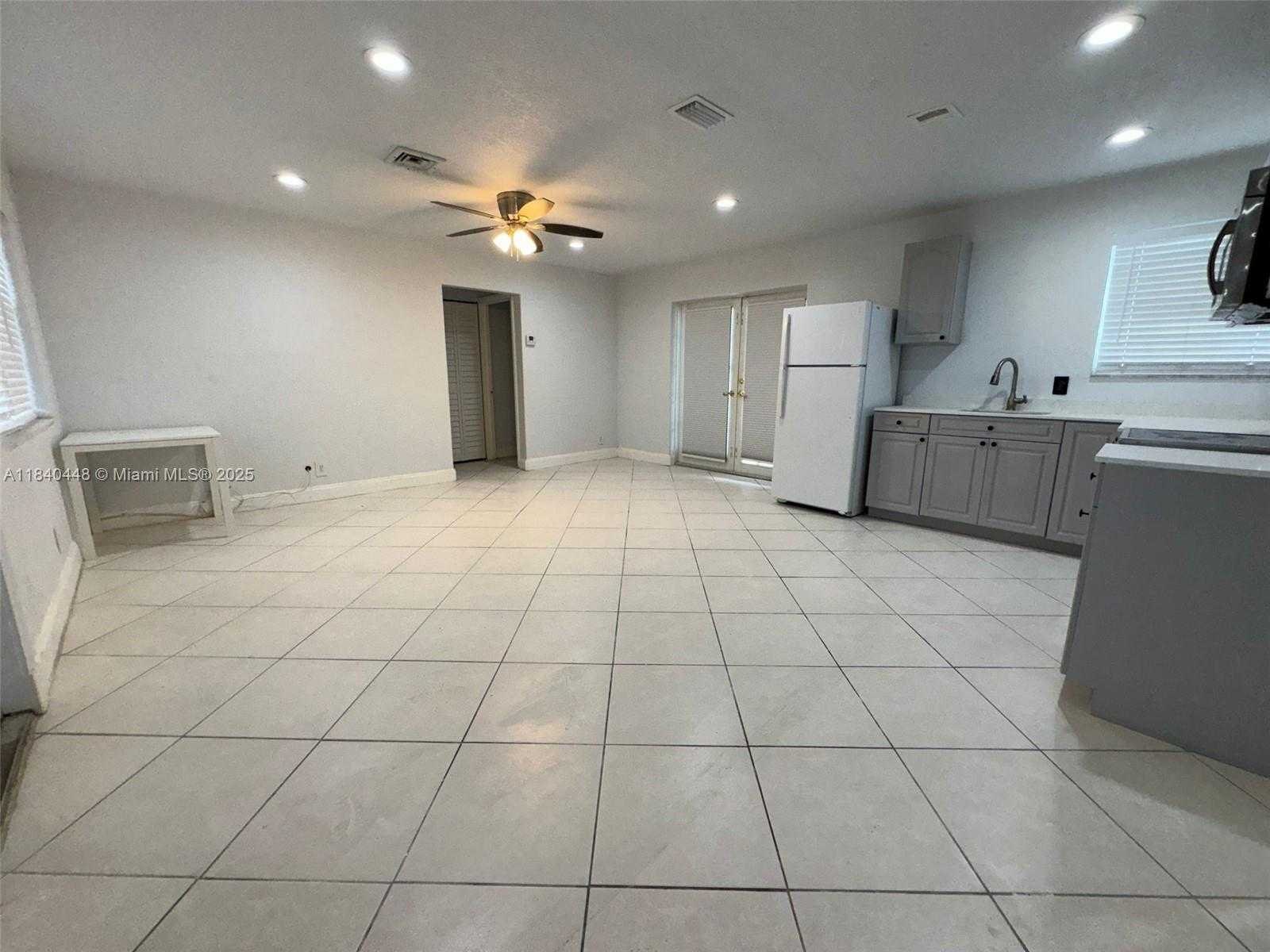 Small Image of 433 SOUTH WEST 28TH AVE, Fort Lauderdale Number 28