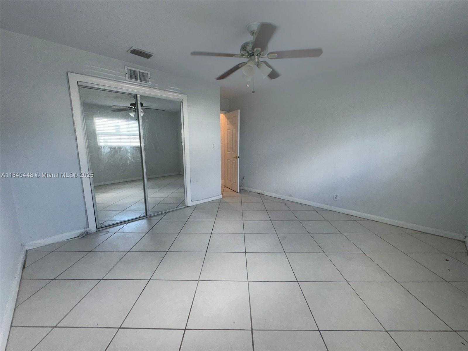 Small Image of 433 SOUTH WEST 28TH AVE, Fort Lauderdale Number 36