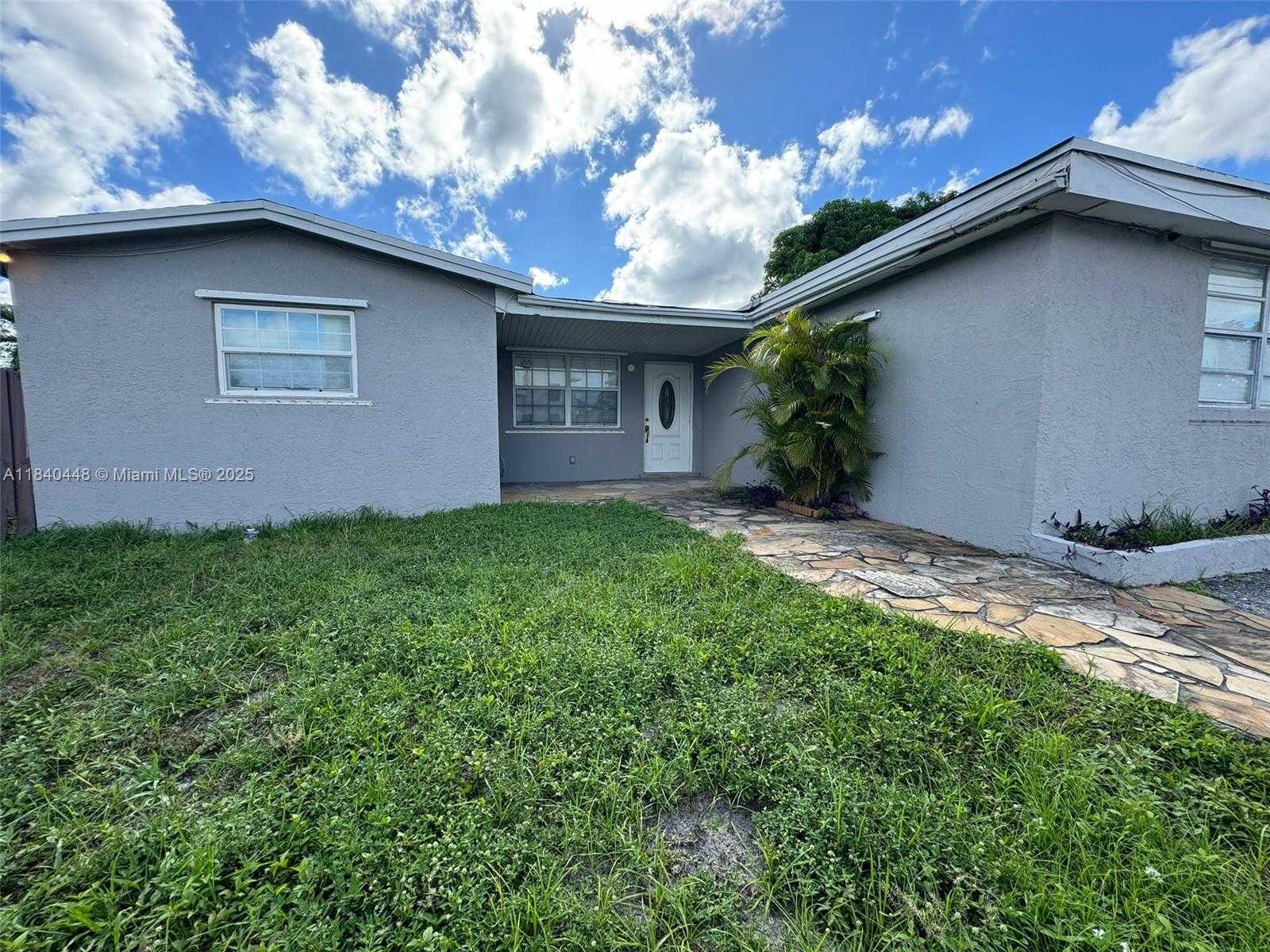 Small Image of 433 SOUTH WEST 28TH AVE, Fort Lauderdale Number 37