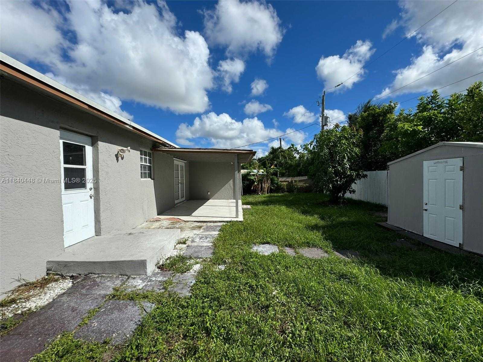 Small Image of 433 SOUTH WEST 28TH AVE, Fort Lauderdale Number 42