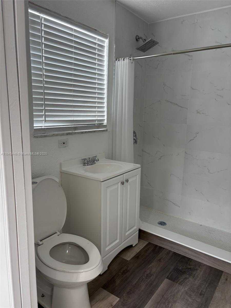 Small Image of 433 SOUTH WEST 28TH AVE, Fort Lauderdale Number 45