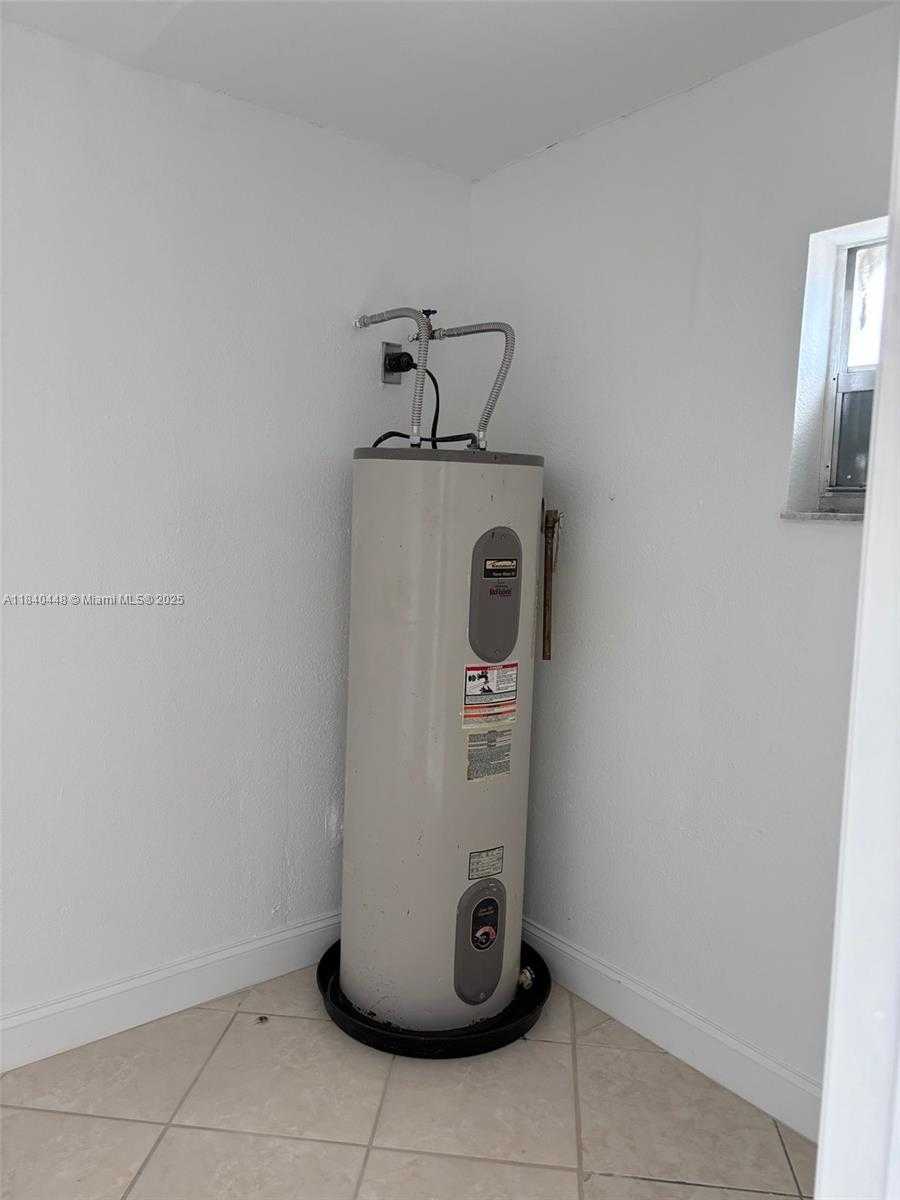 Small Image of 433 SOUTH WEST 28TH AVE, Fort Lauderdale Number 49